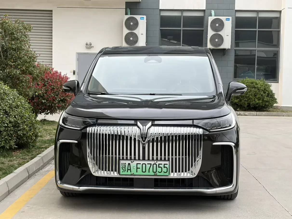 Voyah Lantu Dreamer PHEV