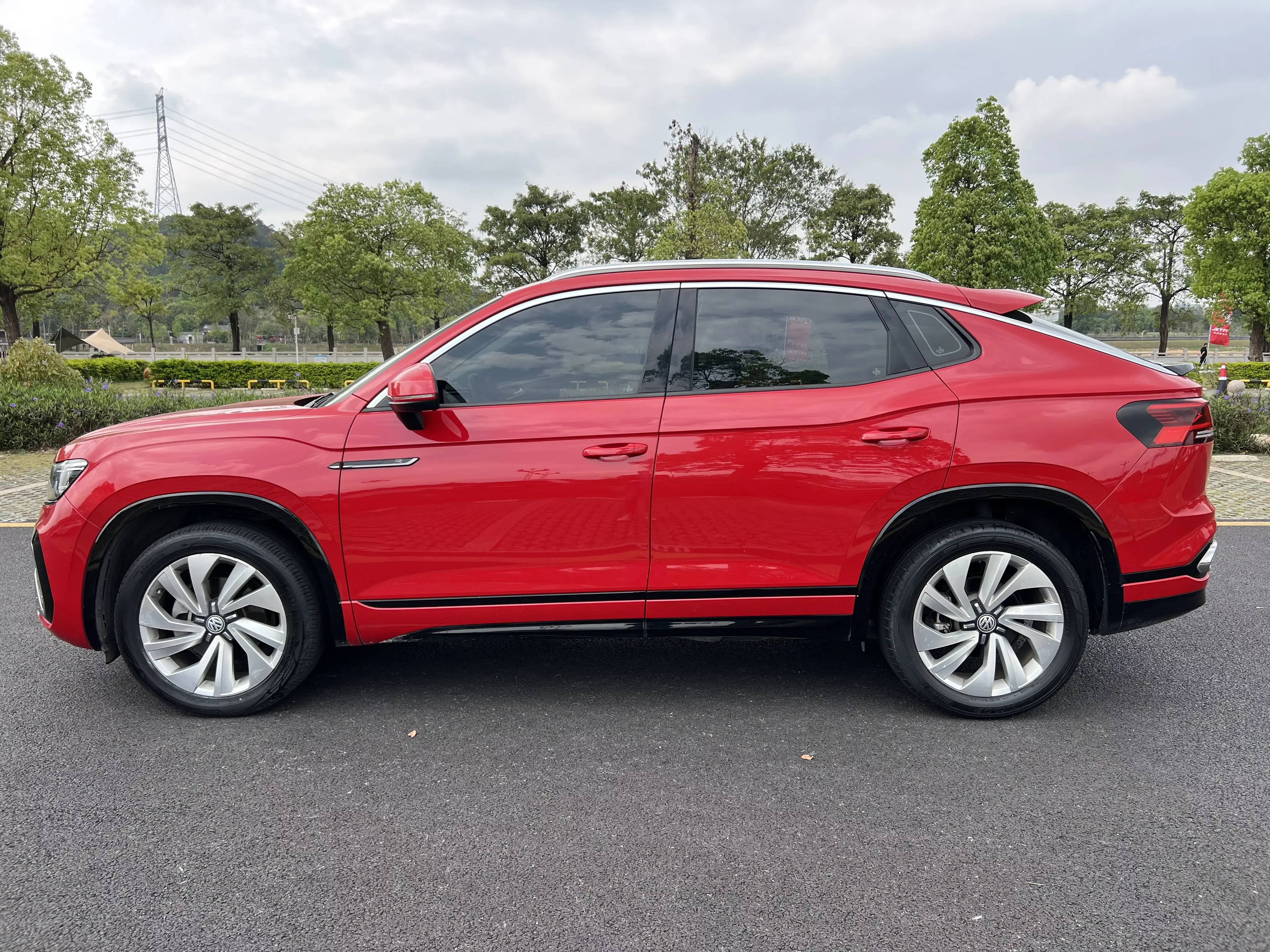 Volkswagen Tayron X