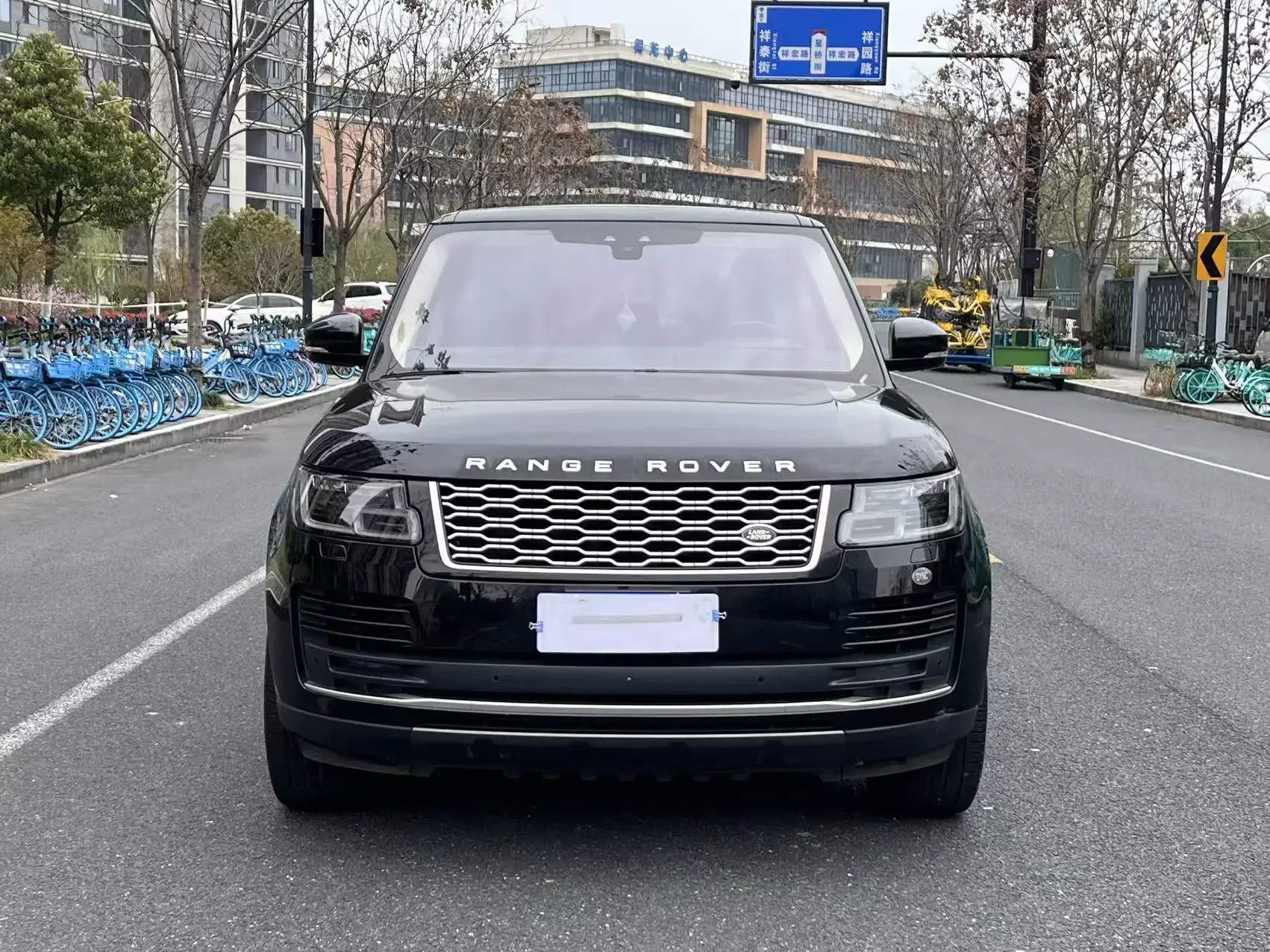 Land Rover range rover