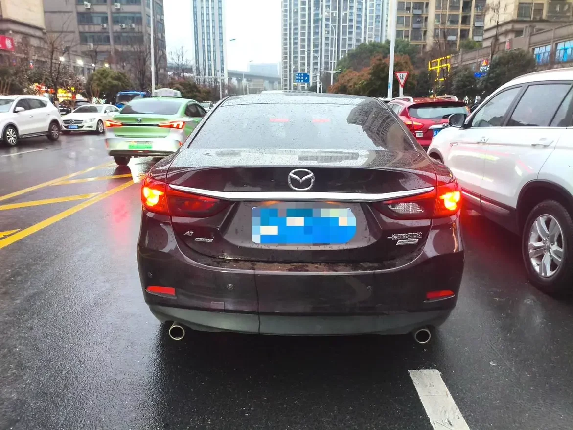 Mazda Atenza