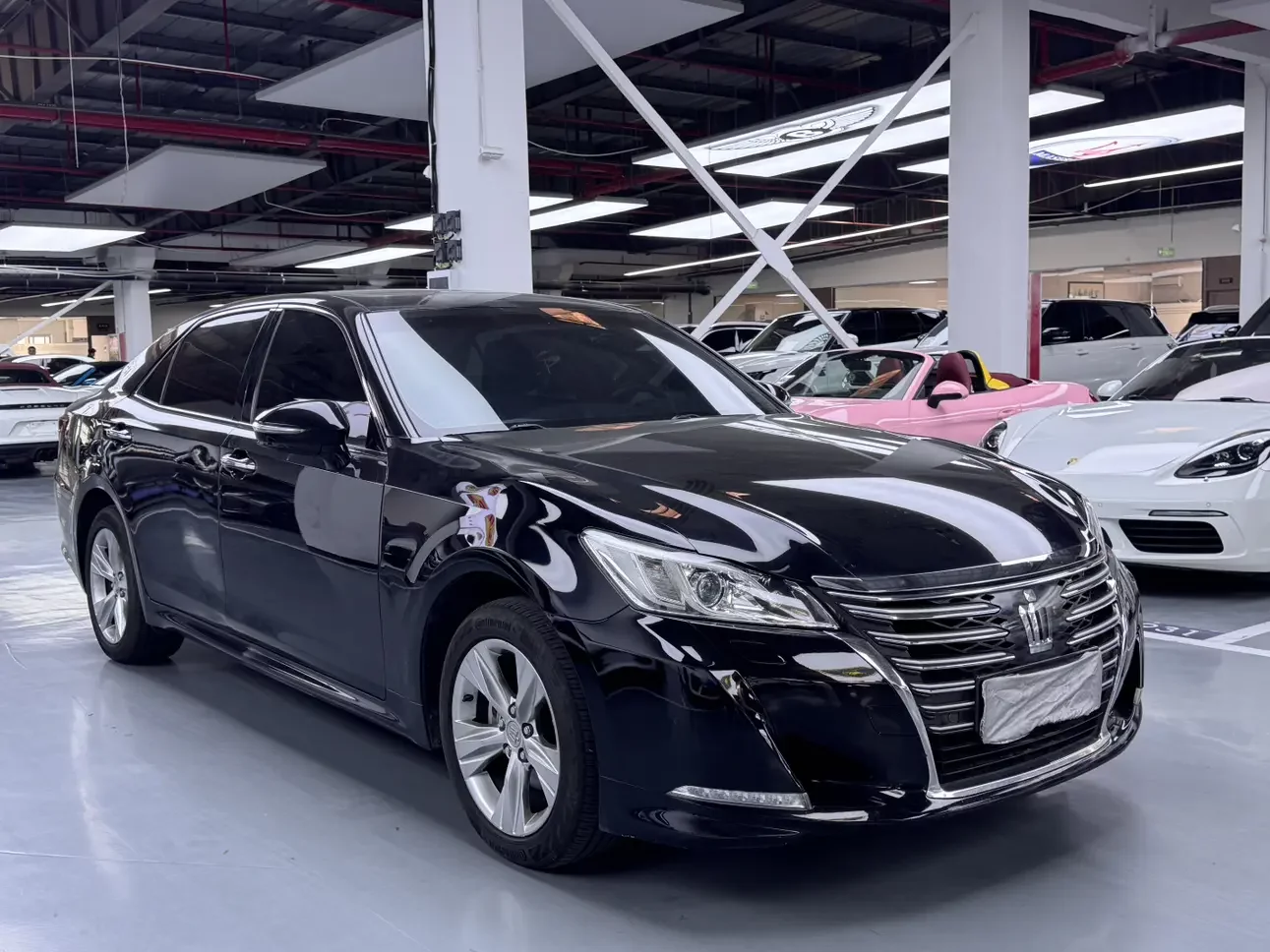 Toyota crown