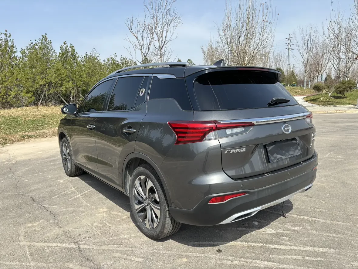 GAC Trumpchi GS4
