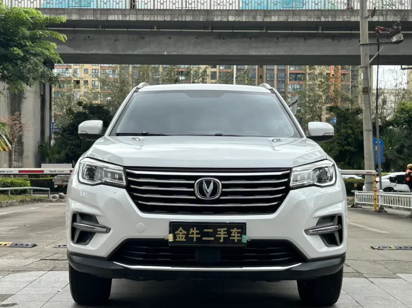 Changan CS75