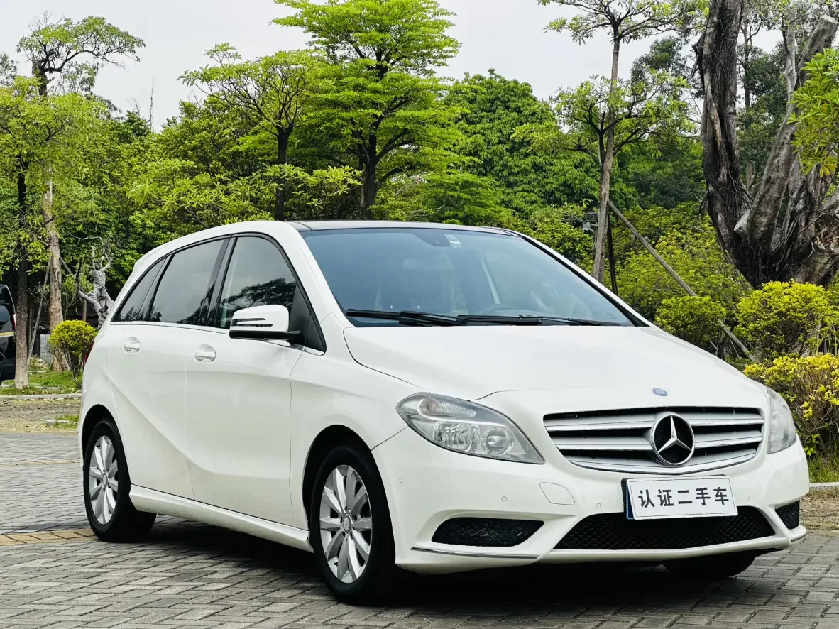 Mercedes-Benz B Class