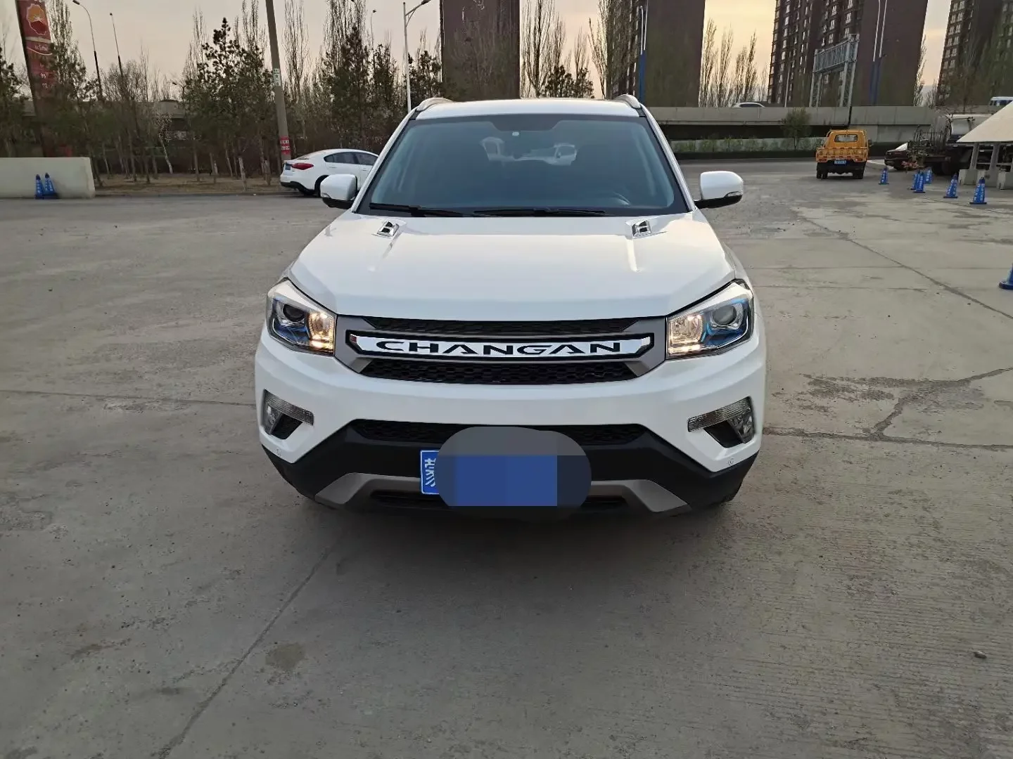 Changan CS75