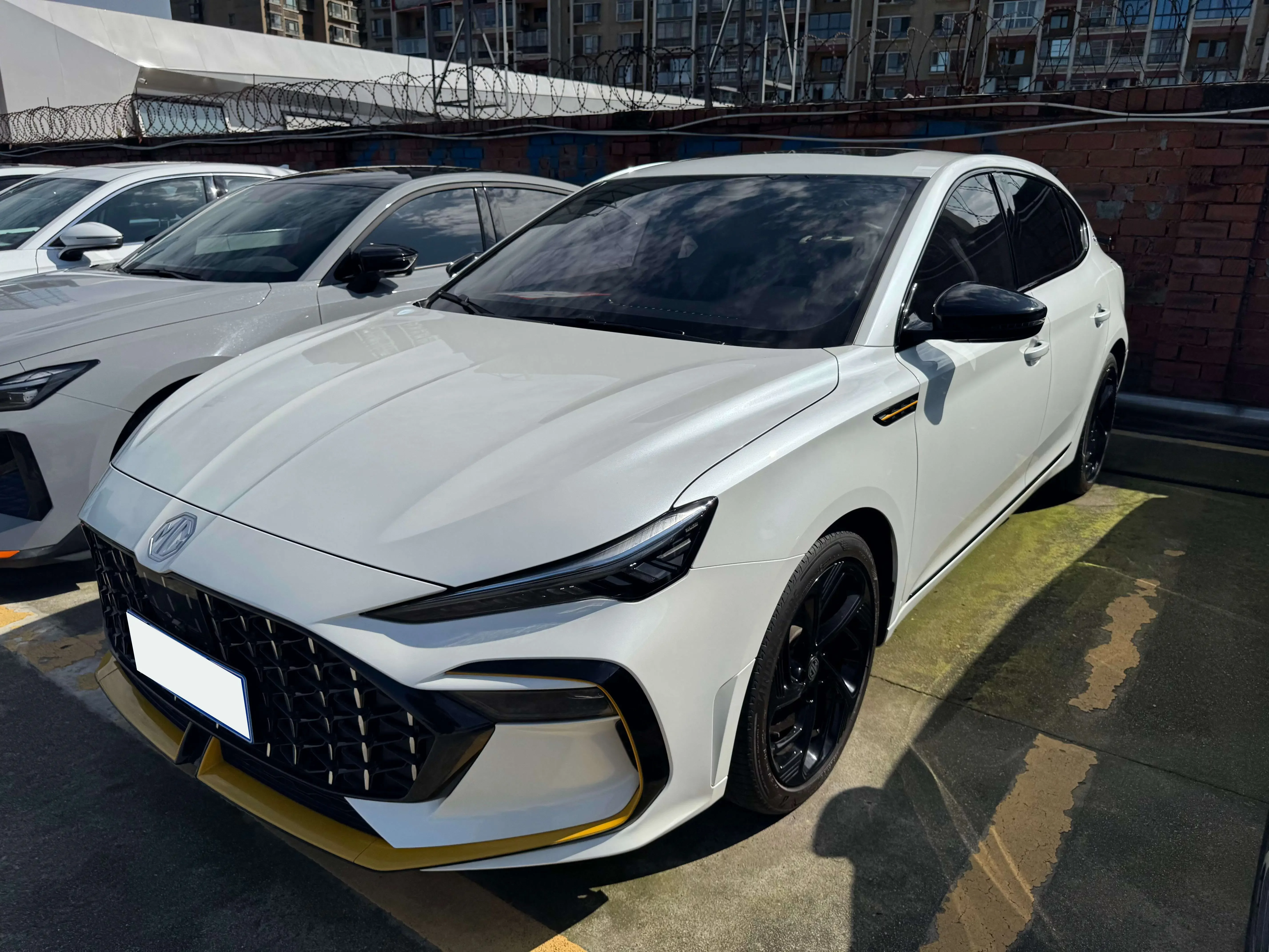 MG 6