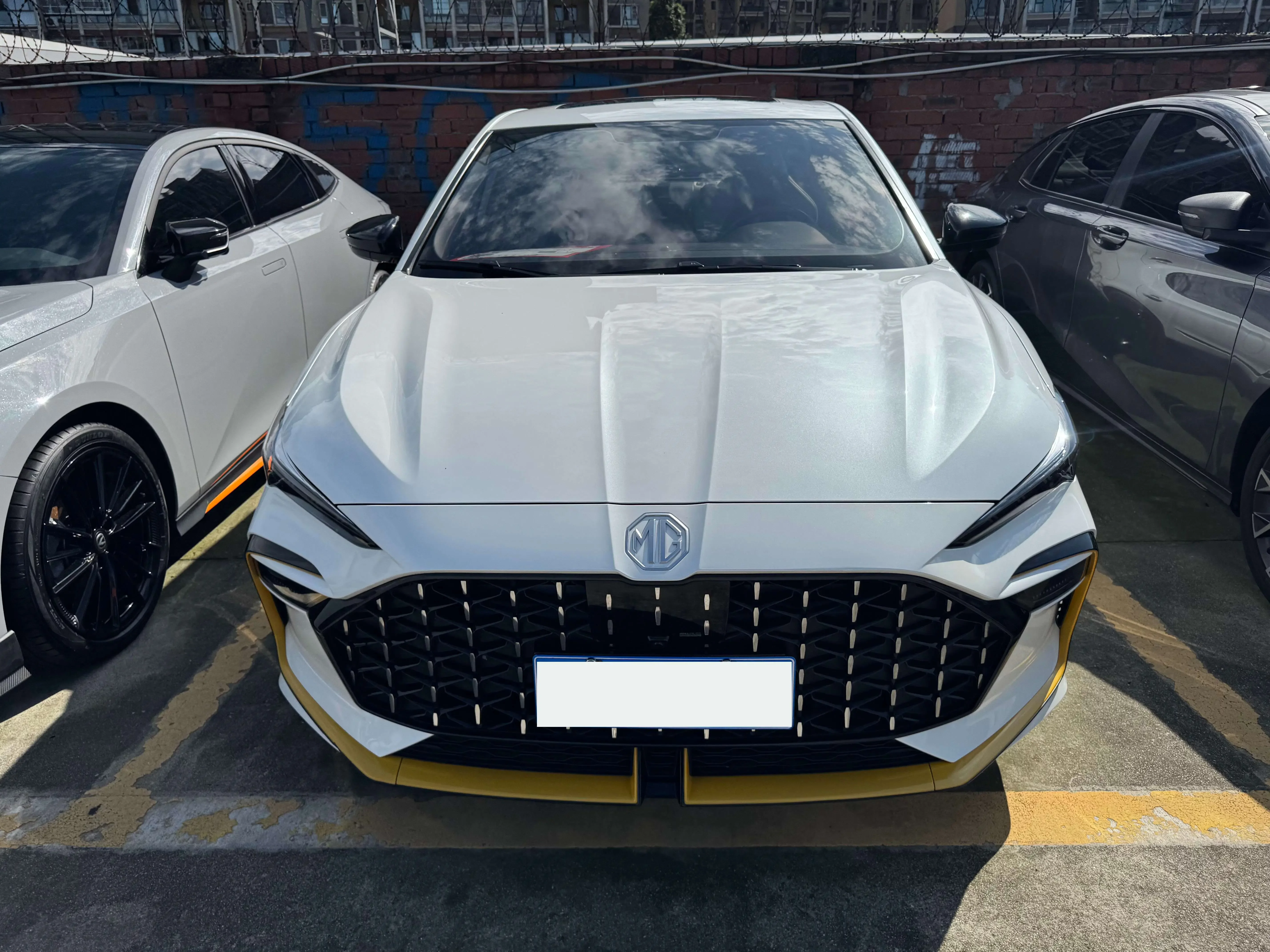 MG 6
