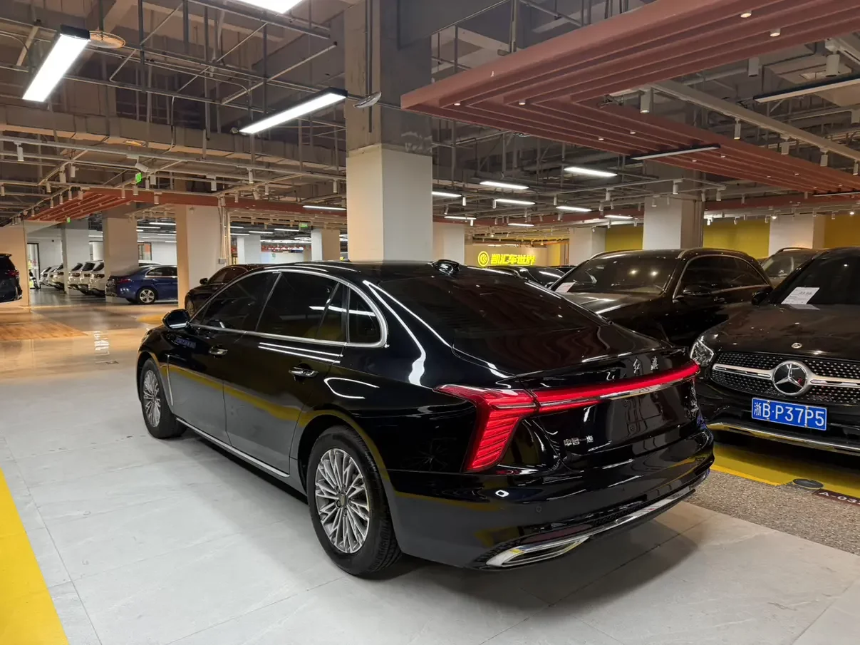 Hongqi H5