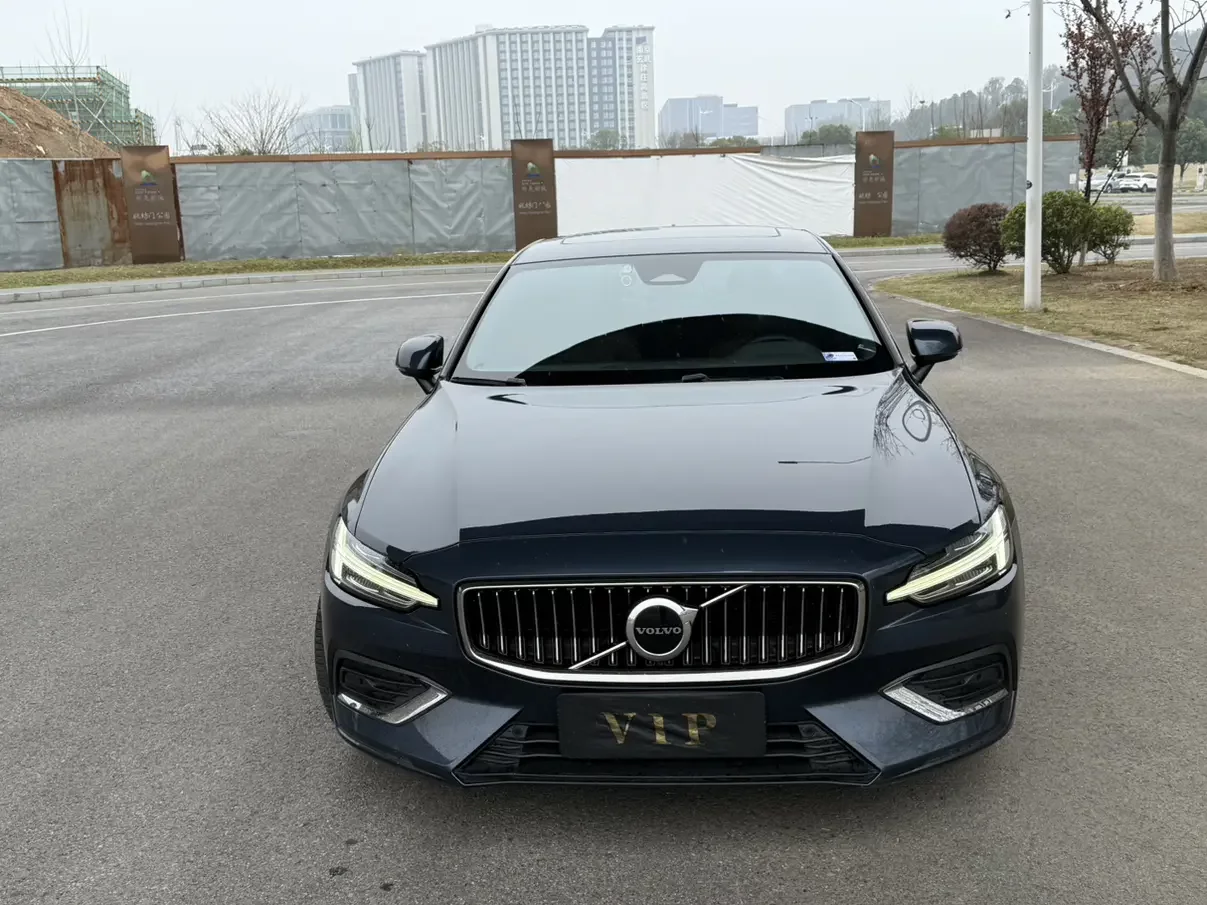 Volvo S60