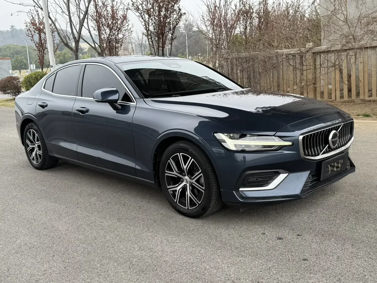 Volvo S60