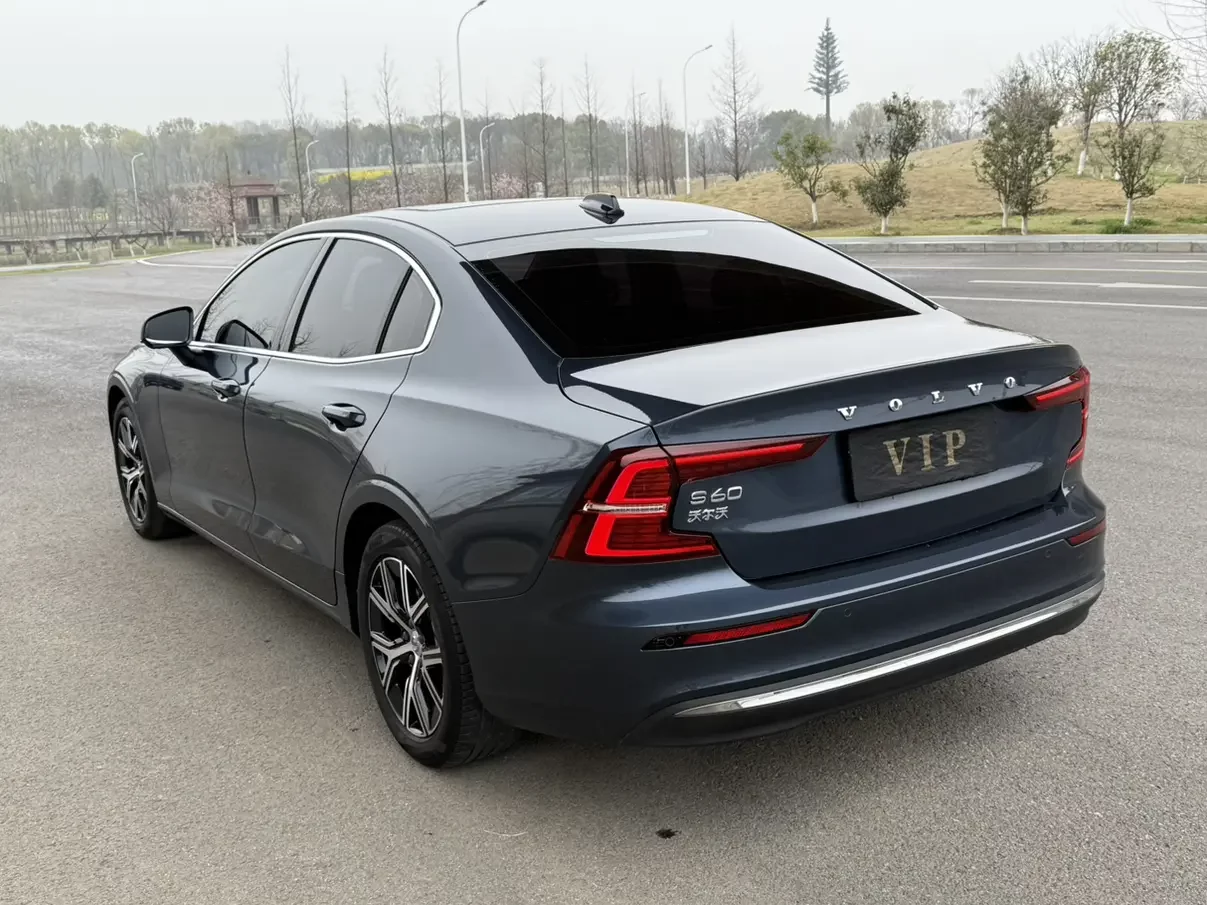 Volvo S60