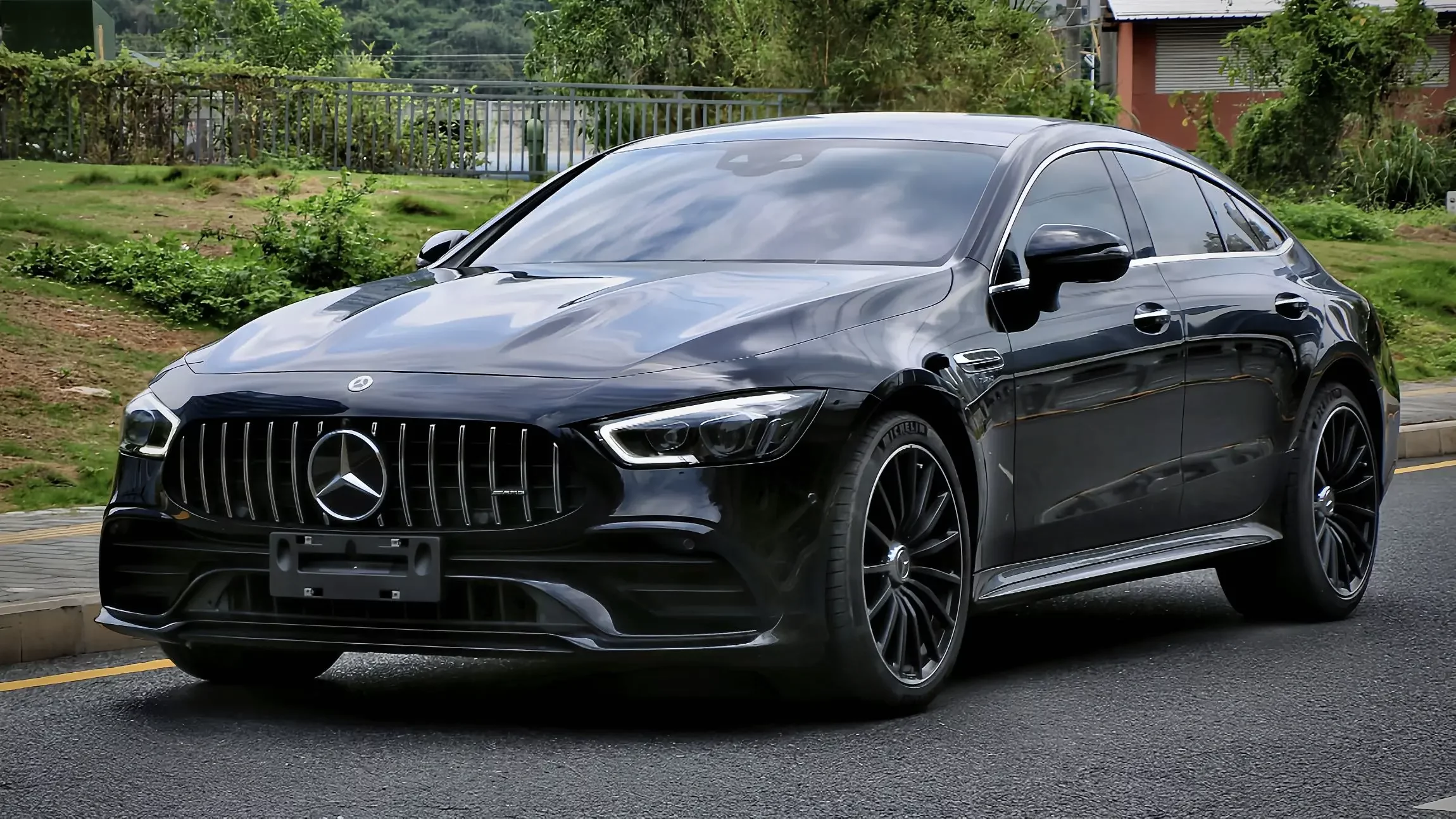 Mercedes-Benz AMG GT