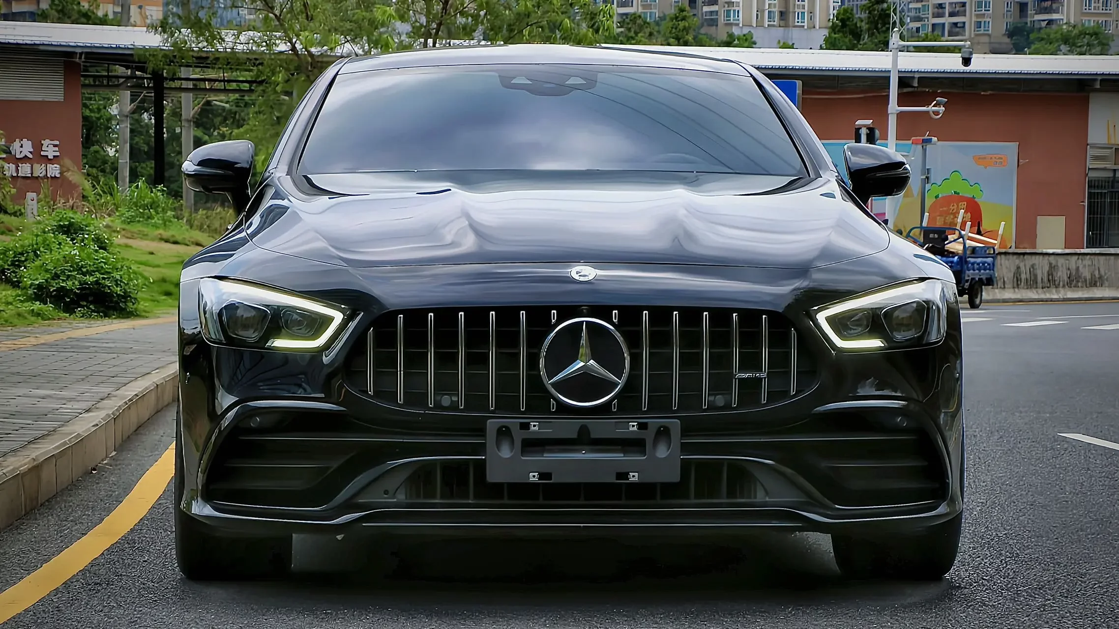 Mercedes-Benz AMG GT