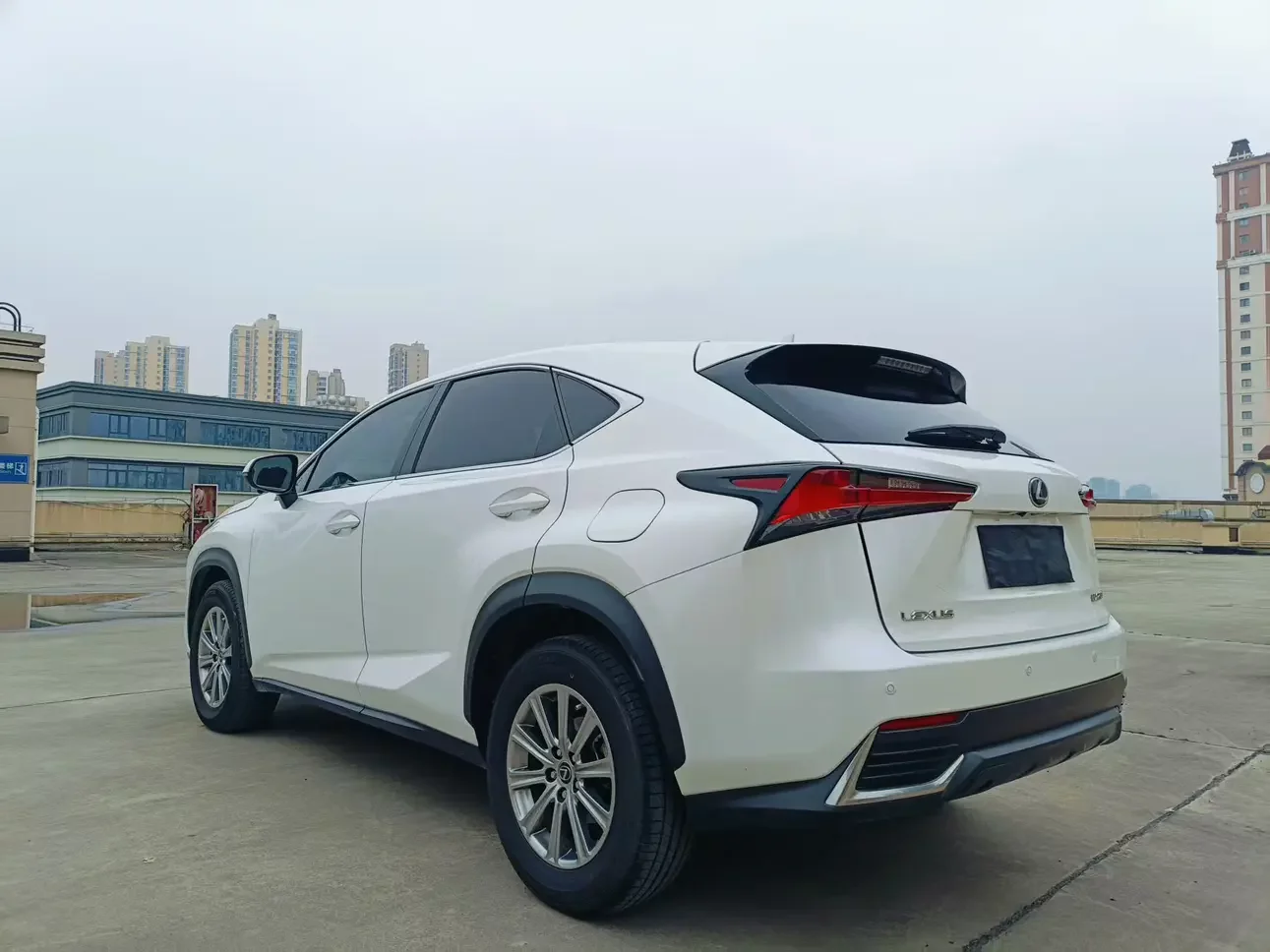 Lexus NX