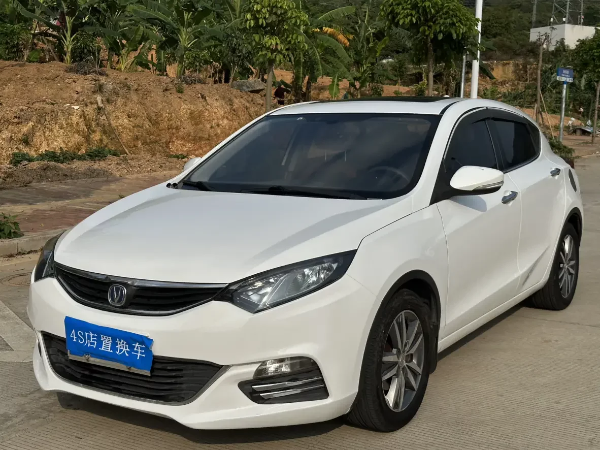 Changan Eado XT