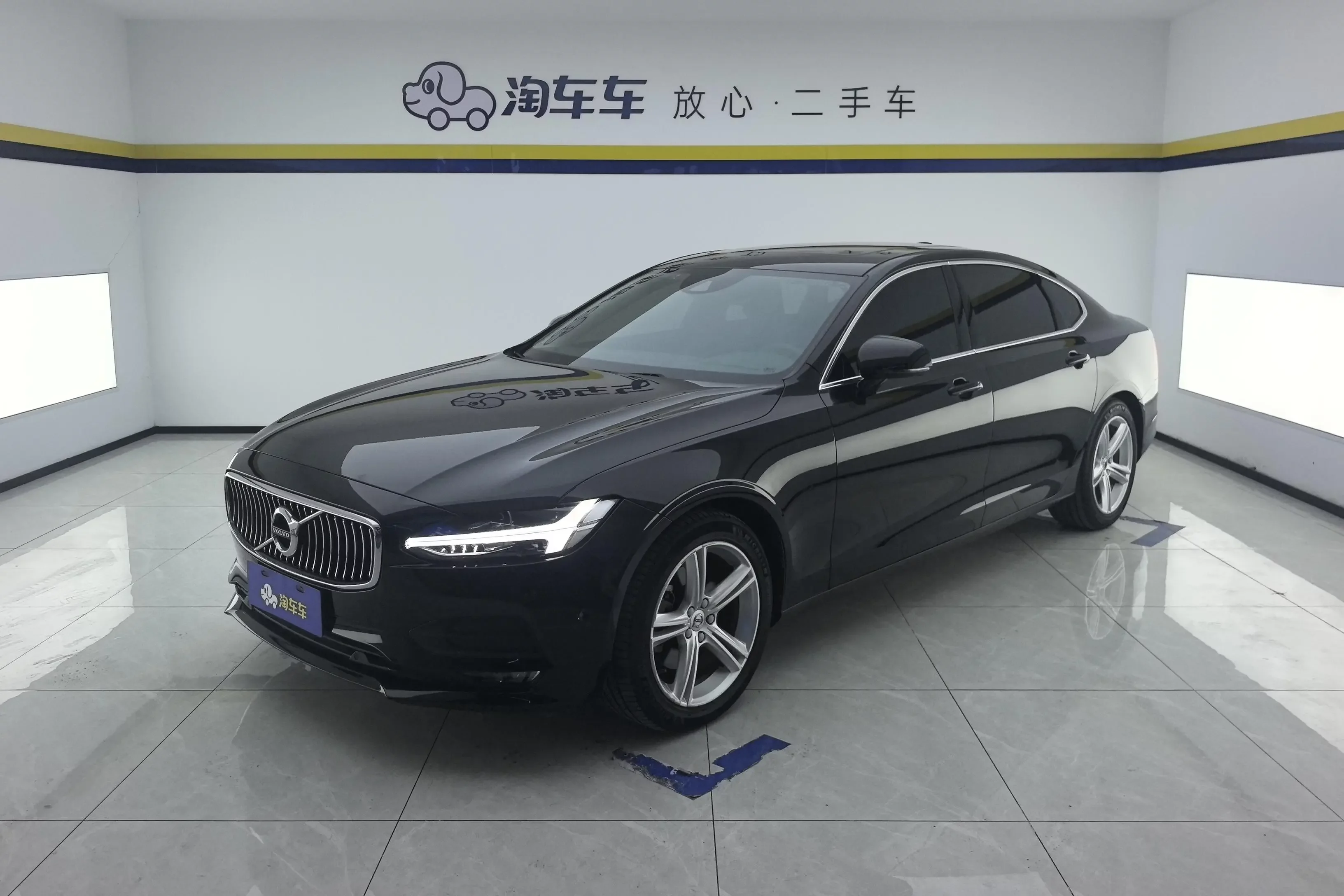 Volvo S90
