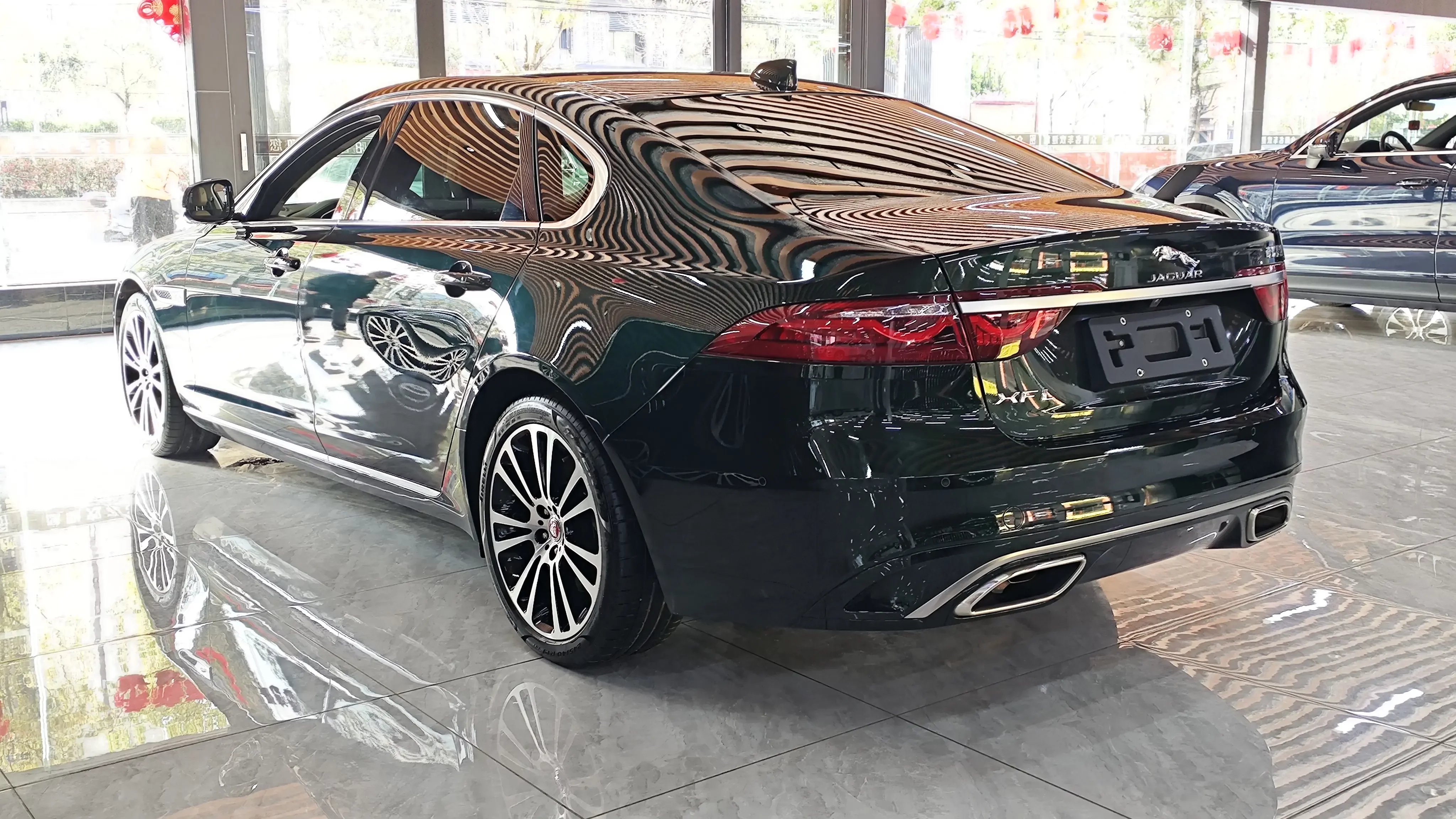Jaguar XFL