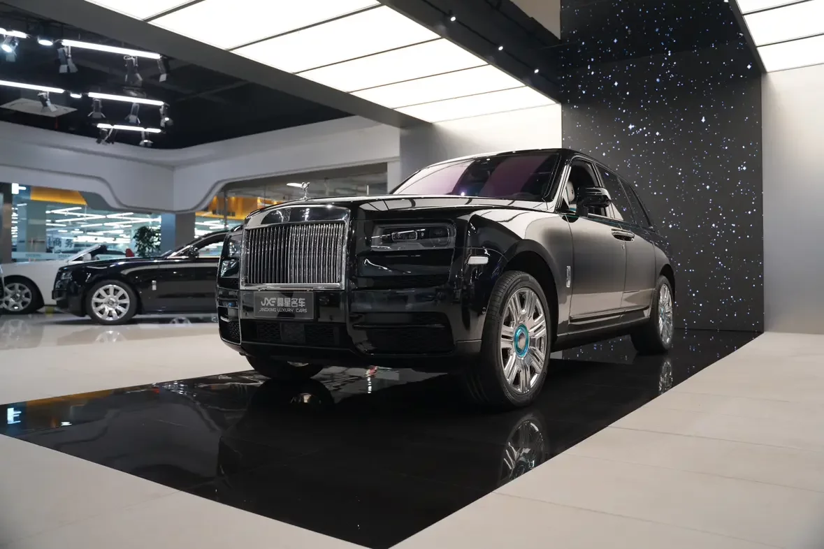 Rolls Royce Cullinan