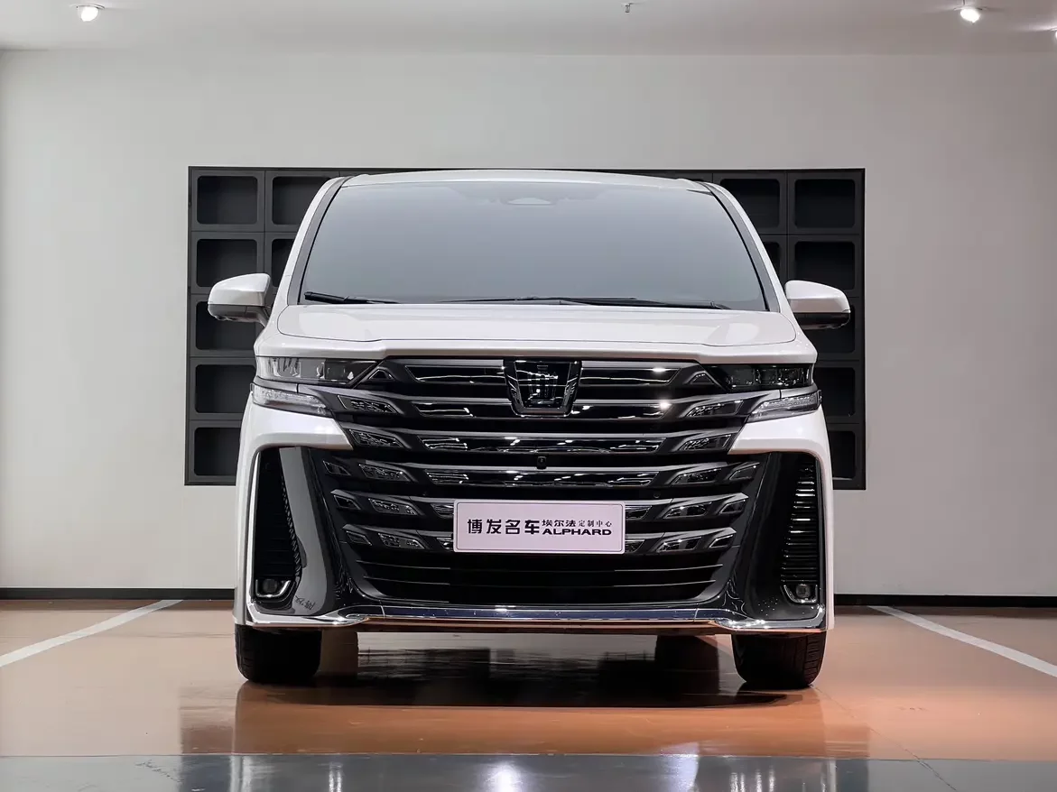 Toyota Crown Wellfire