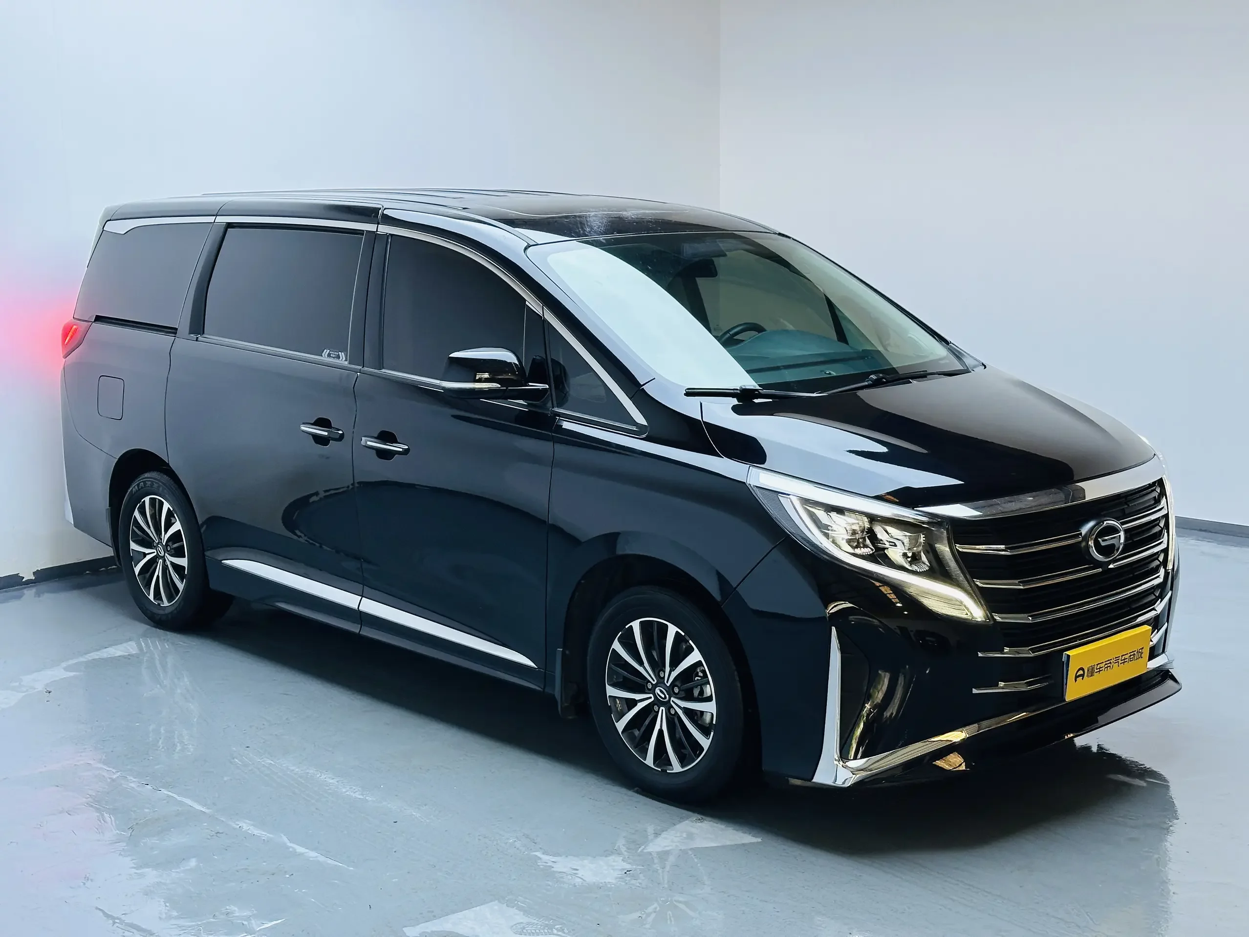 GAC Trumpchi M8