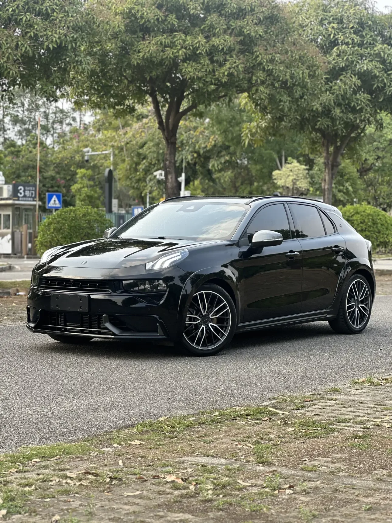 Lynk & Co 02 Hatchback