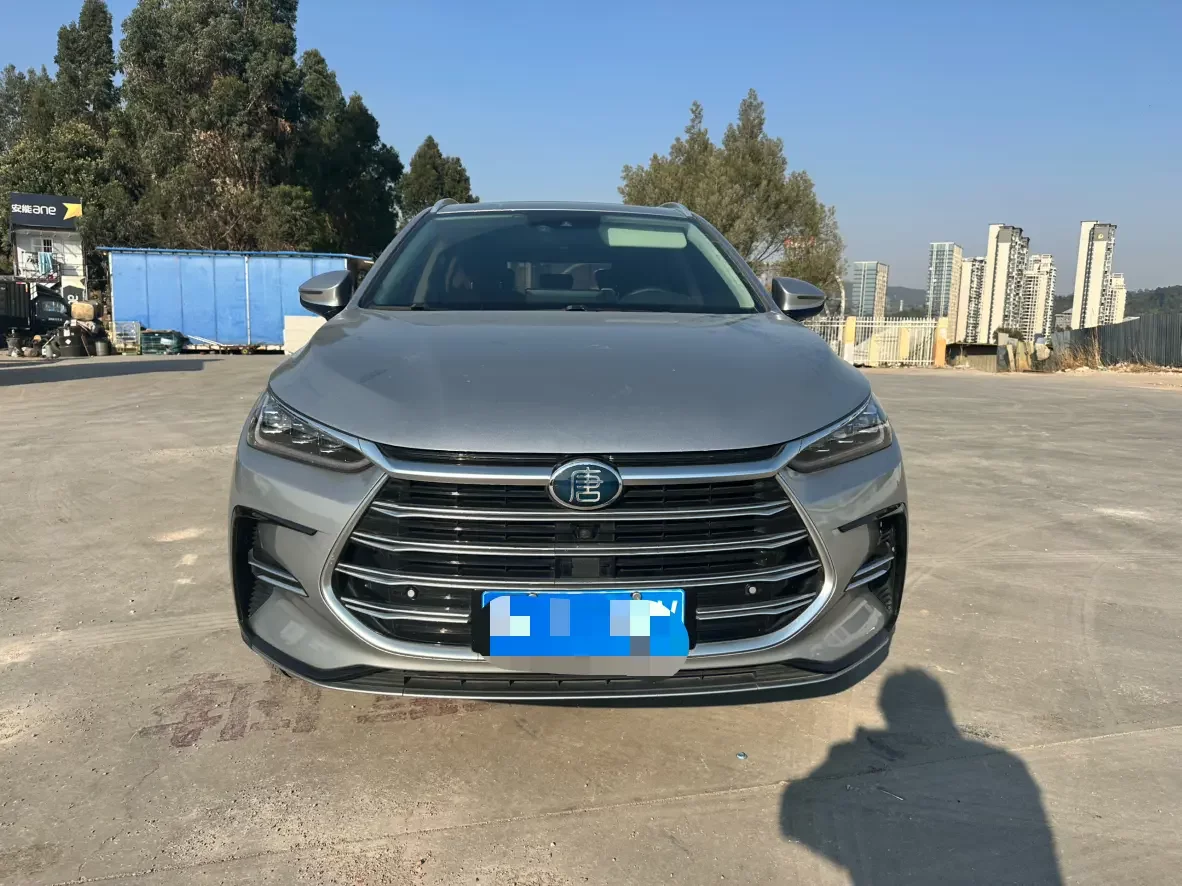 BYD Tang