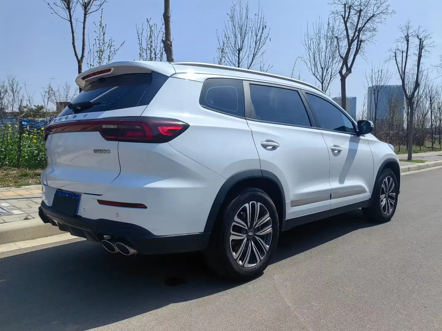 Chery Tiggo 8
