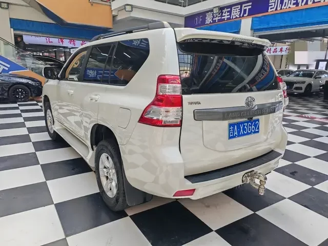 Toyota prado