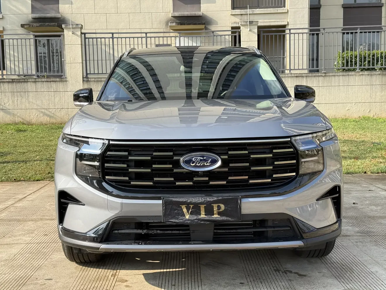 Ford sharp boundary