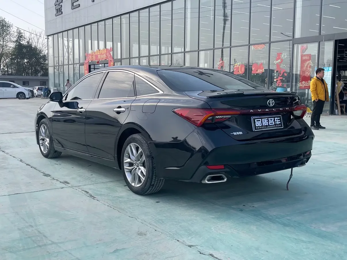 Toyota Avalon