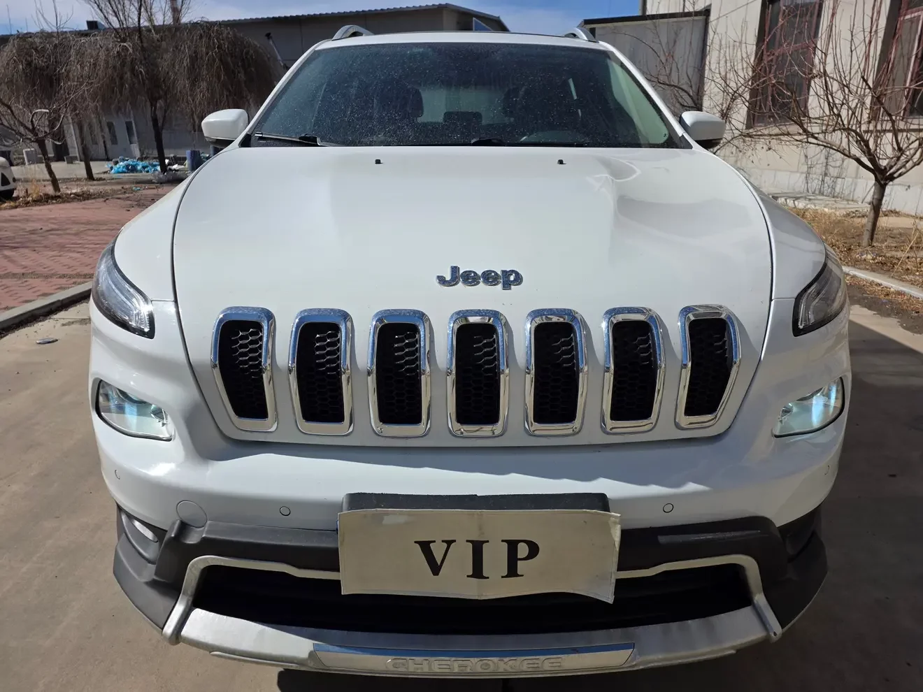Jeep Cherokee  из Китая