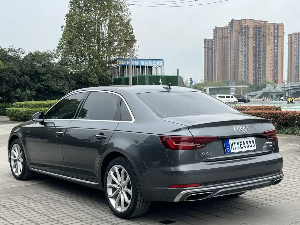 Audi A4L