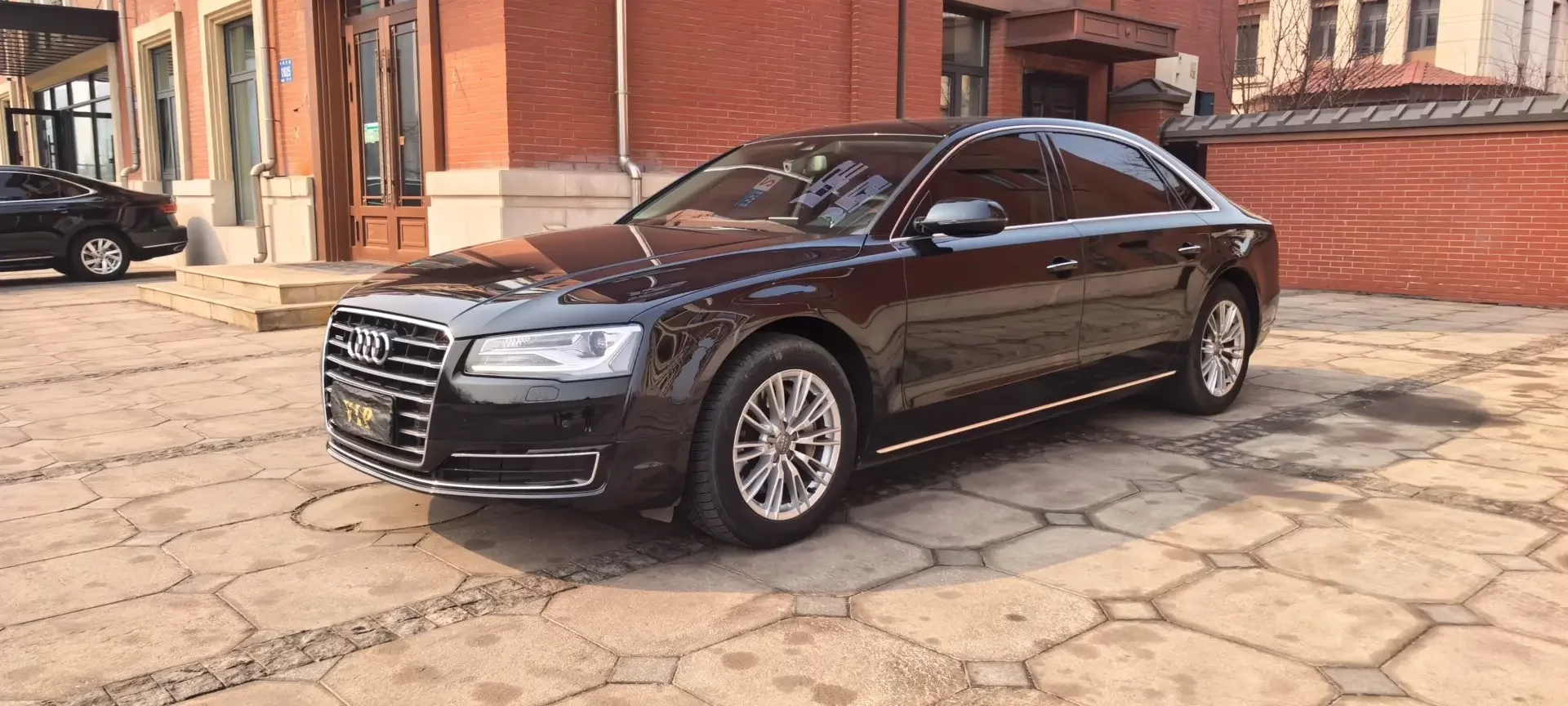 Audi A8