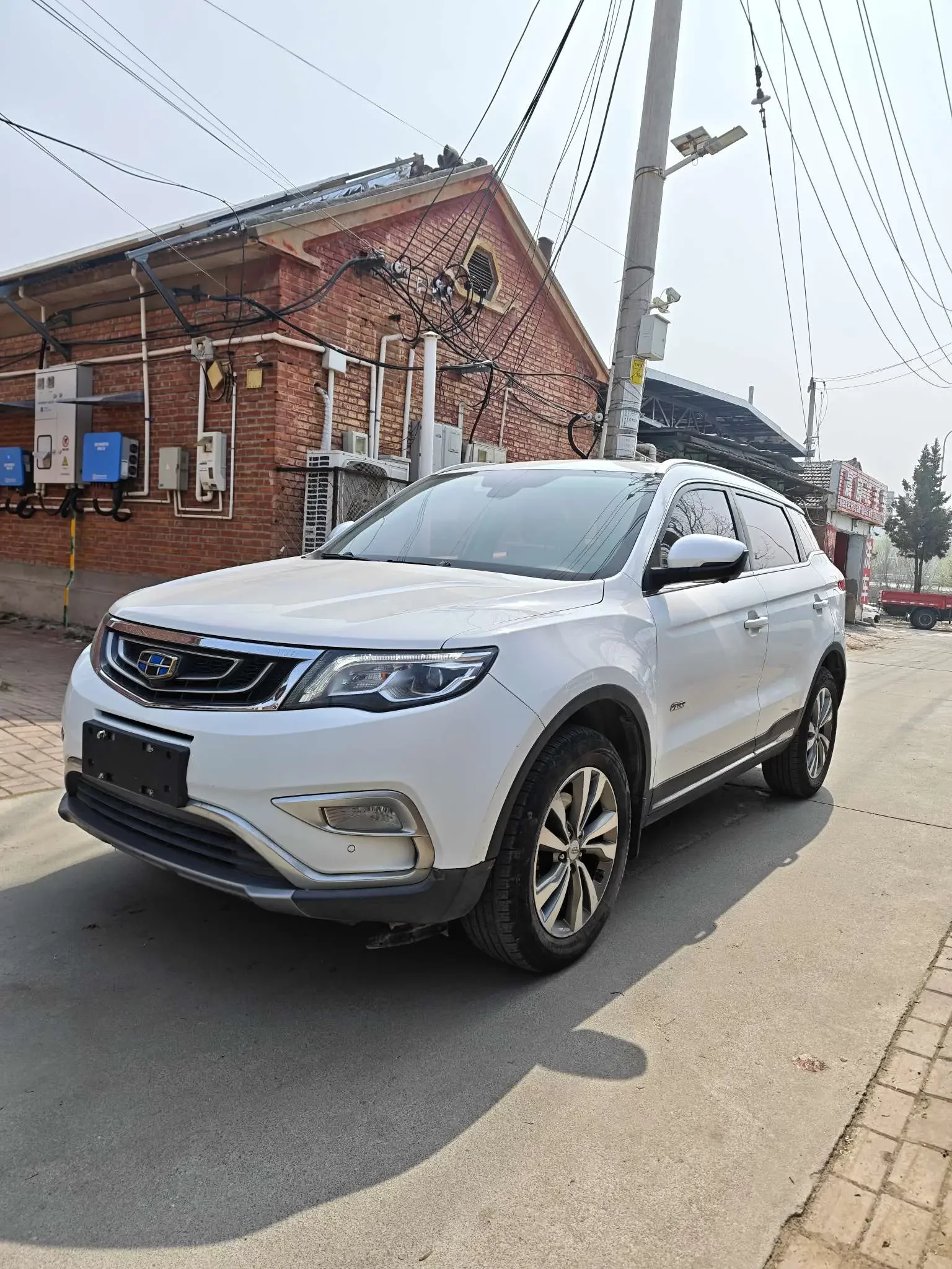 Geely Atlas
