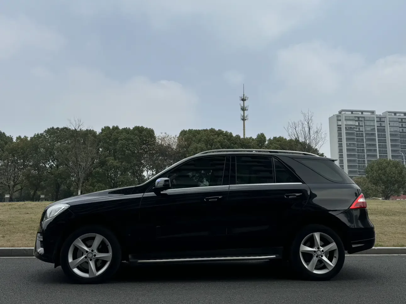 Mercedes-Benz M Class