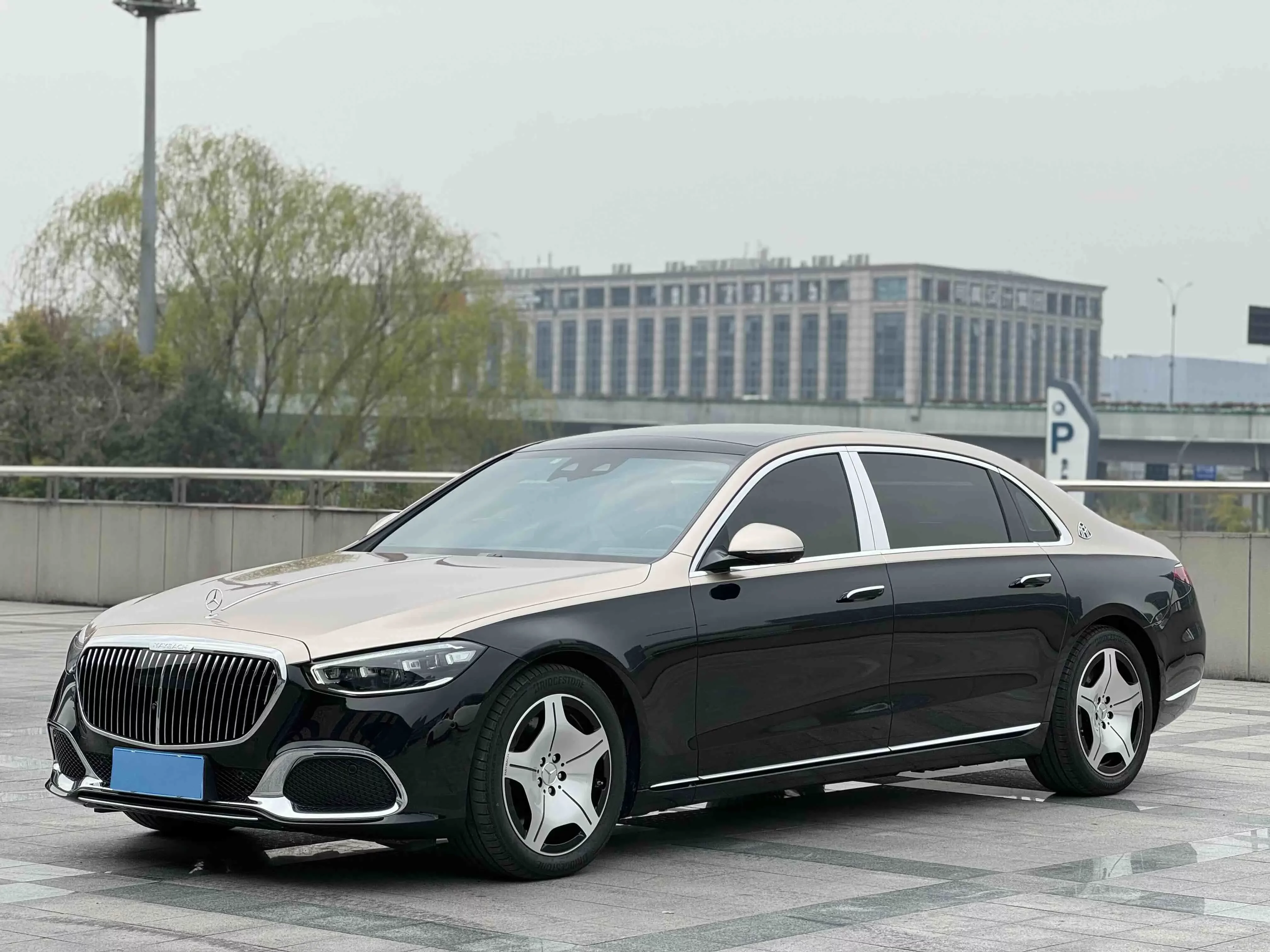 Mercedes-Benz Maybach S-Class