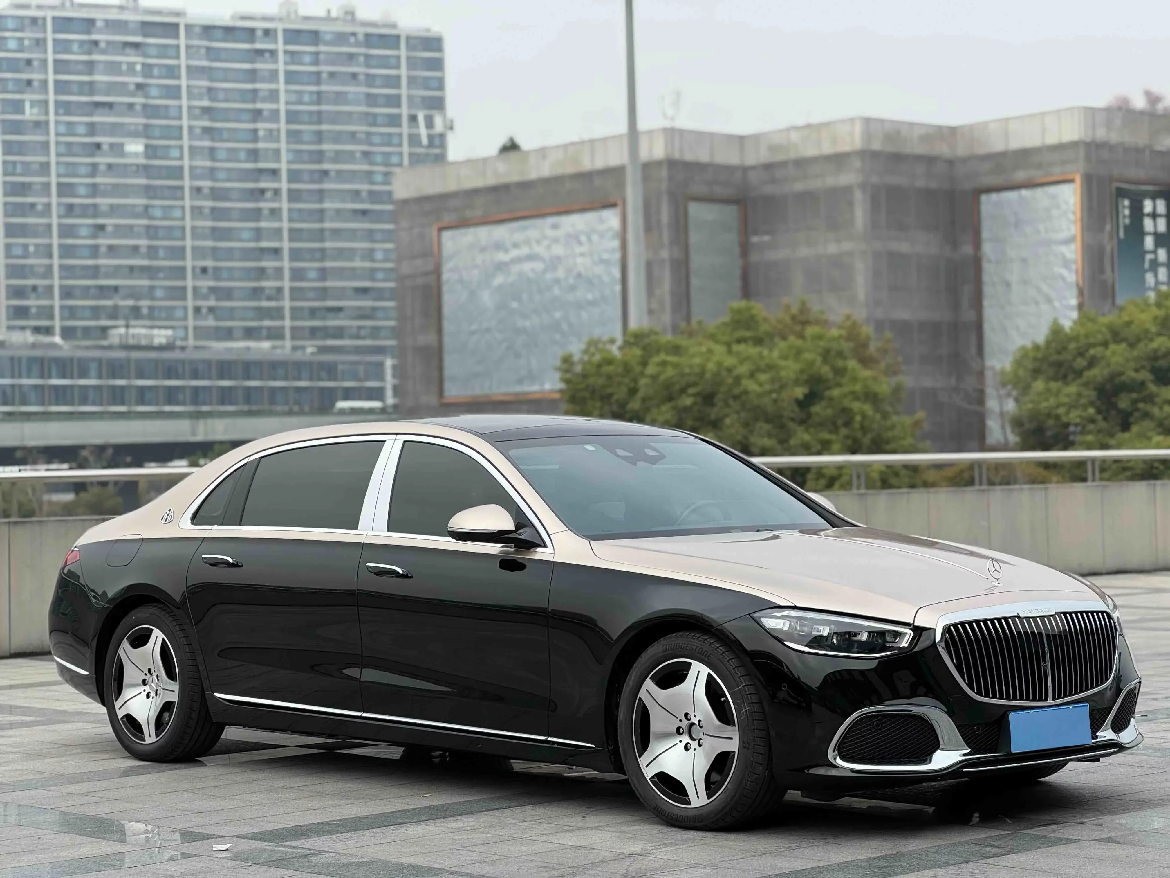 Mercedes-Benz Maybach S-Class