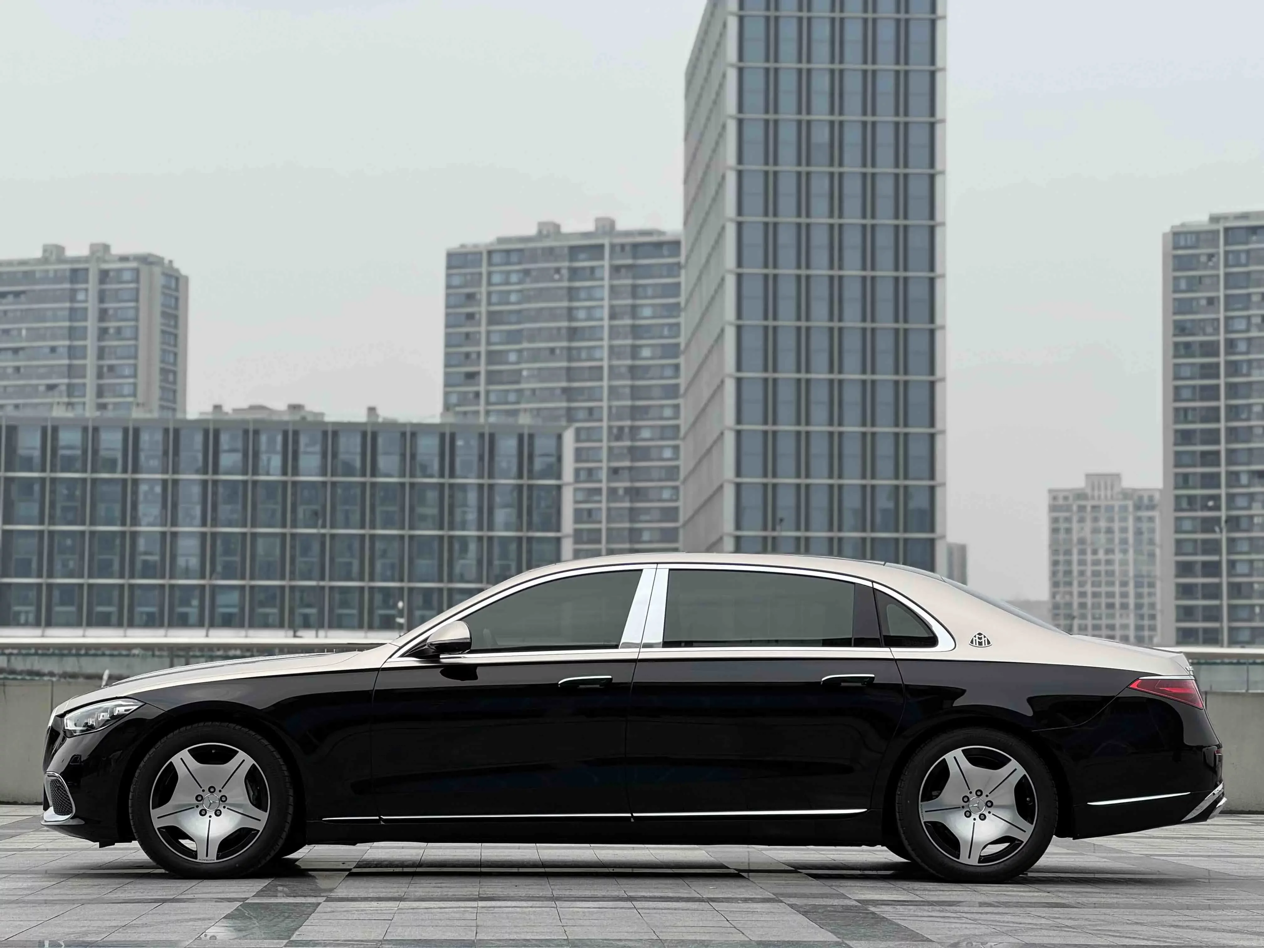 Mercedes-Benz Maybach S-Class