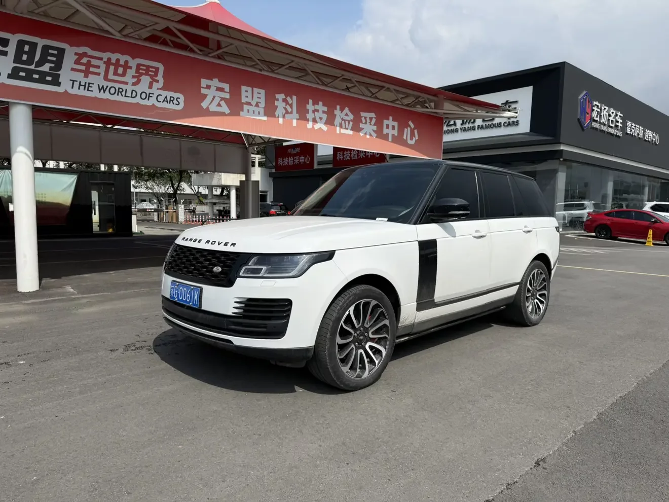 Land Rover range rover
