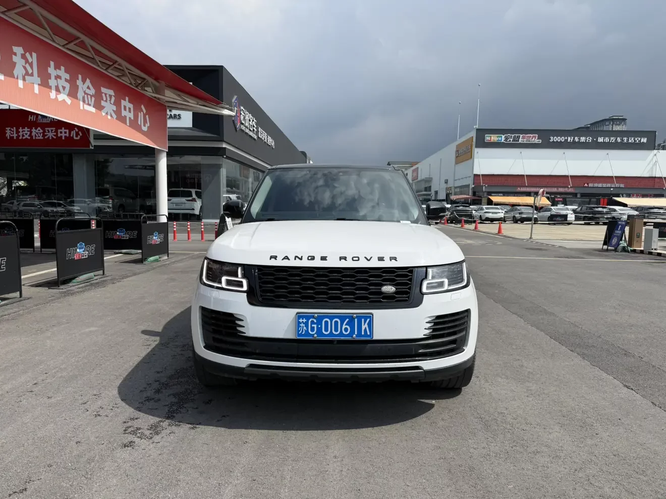 Land Rover range rover