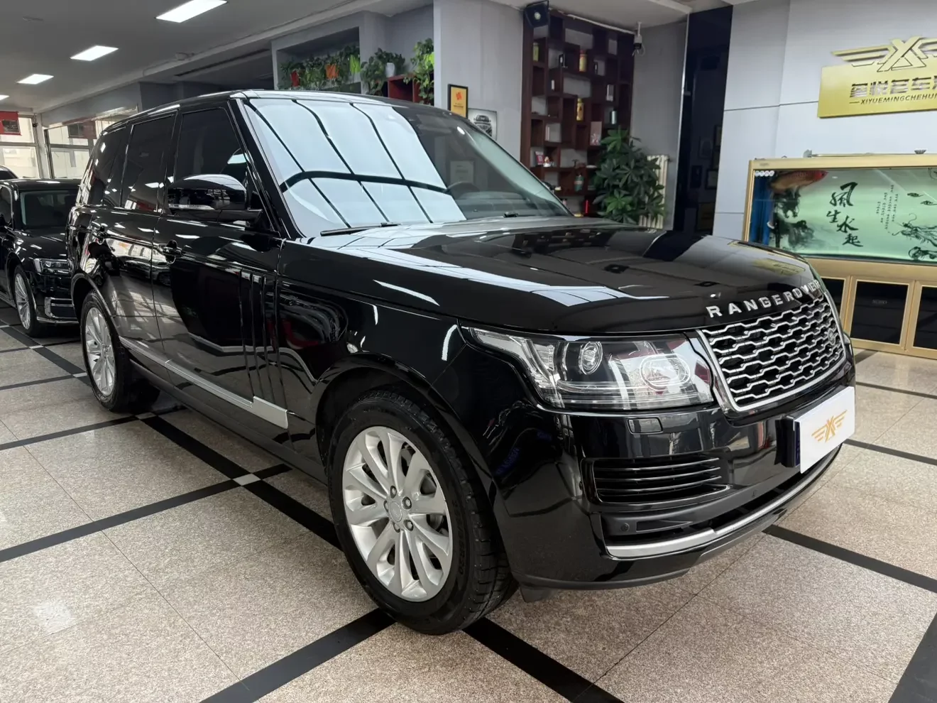 Land Rover range rover