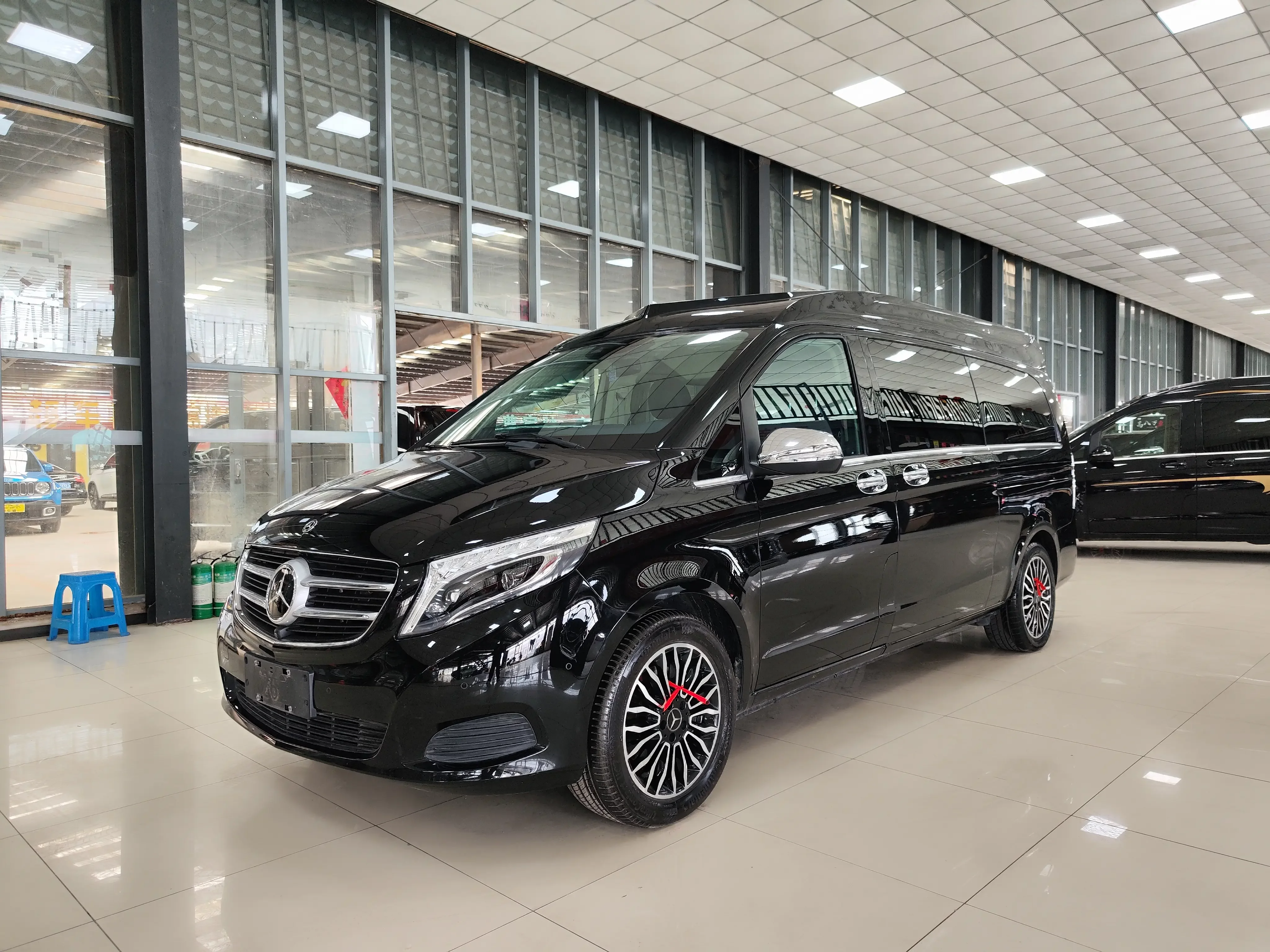 Mercedes-Benz V Class
