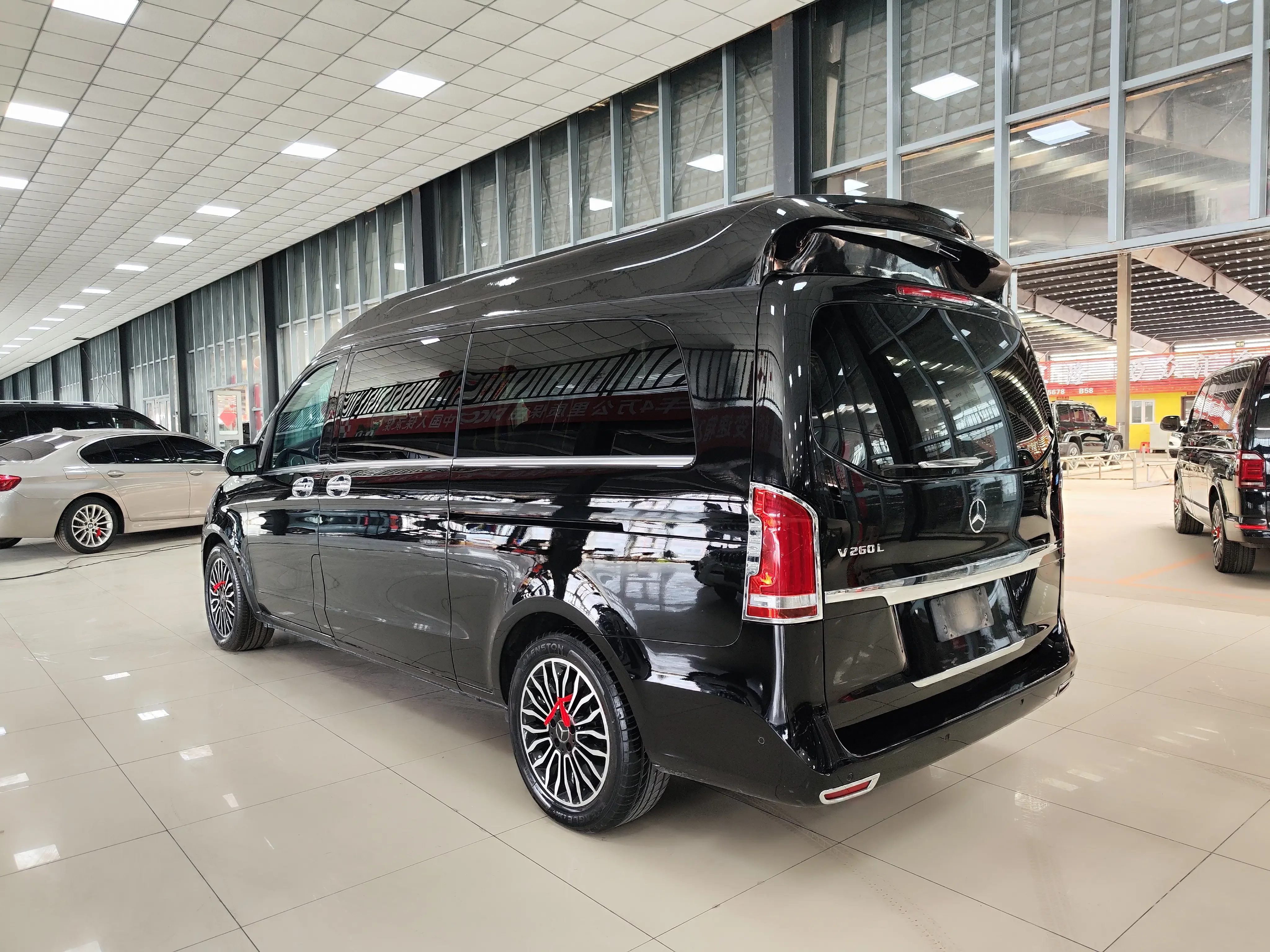 Mercedes-Benz V Class