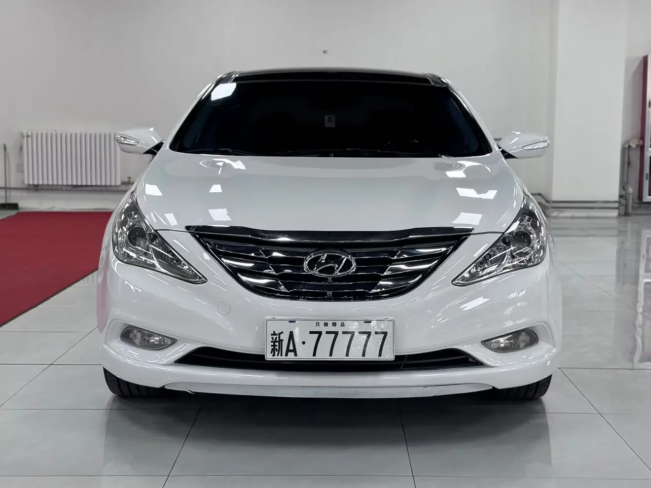 Hyundai sonata eight
