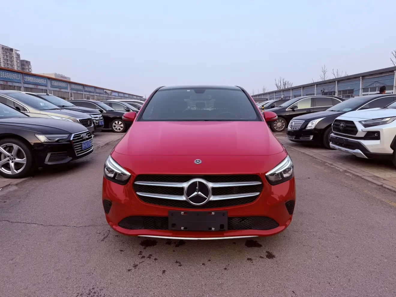 Mercedes-Benz B Class