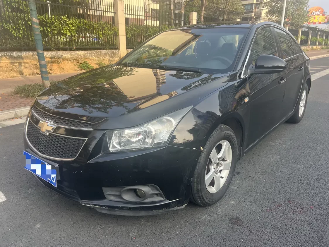 Chevrolet Monza (Cruze)  из Китая