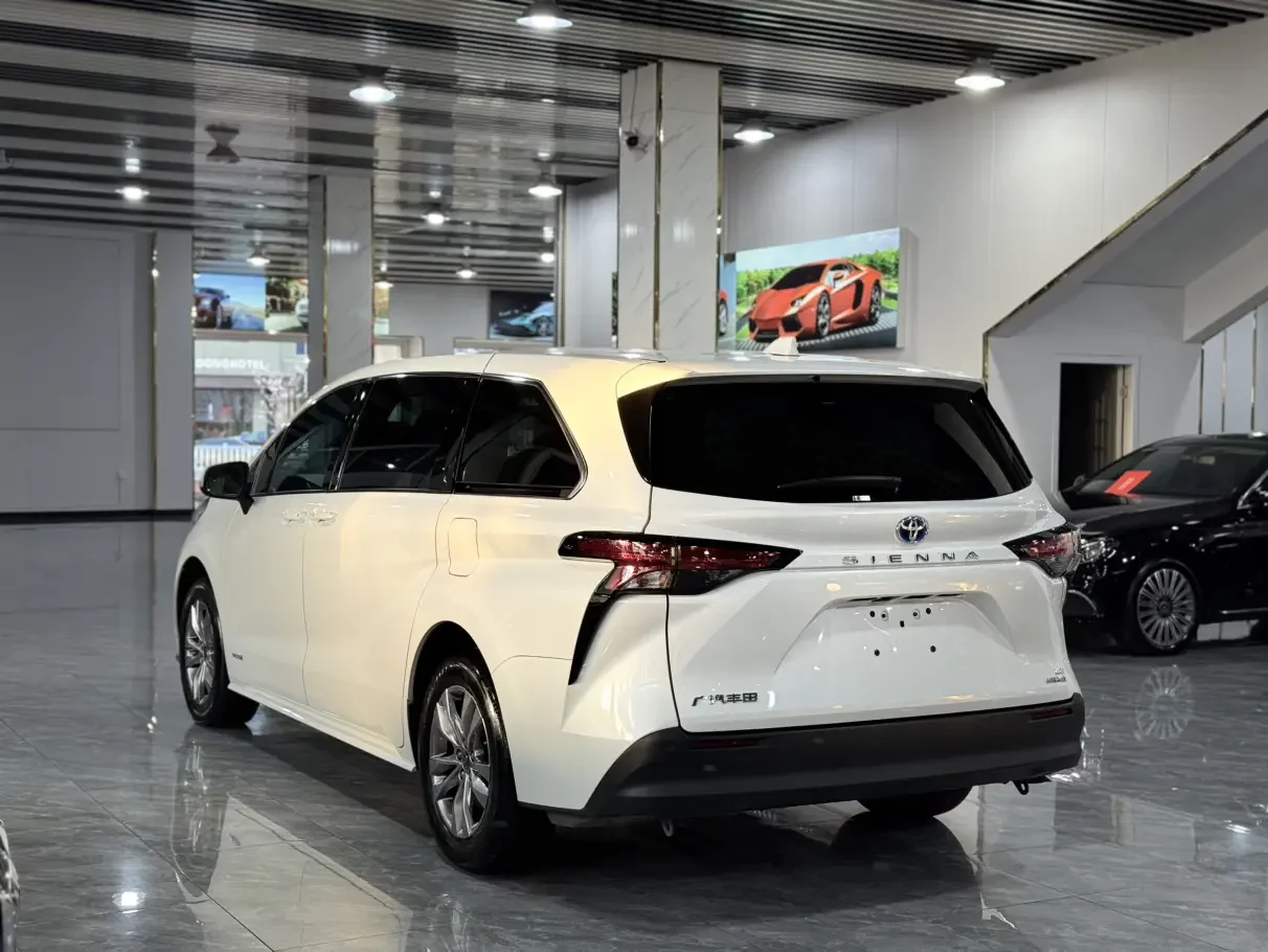 Toyota Sienna