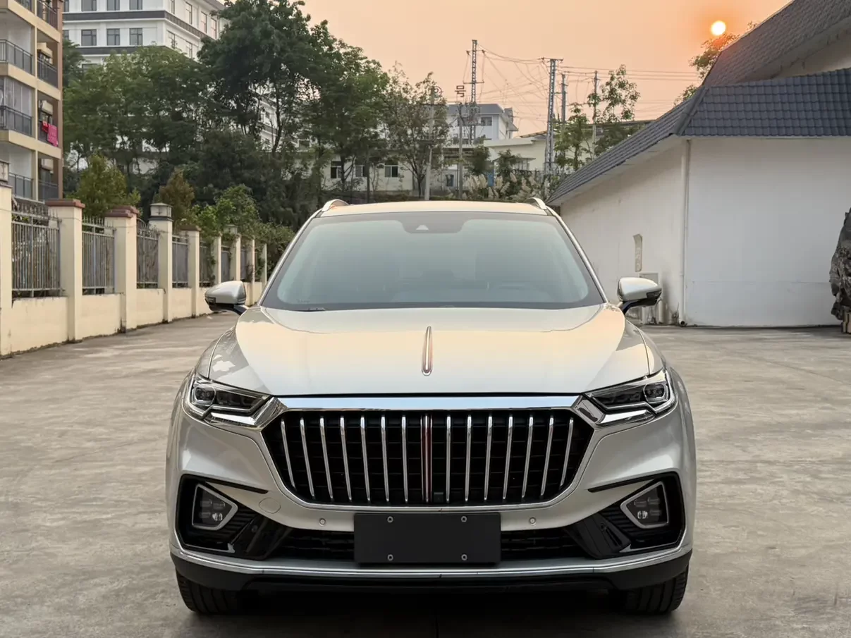 Hongqi HS5