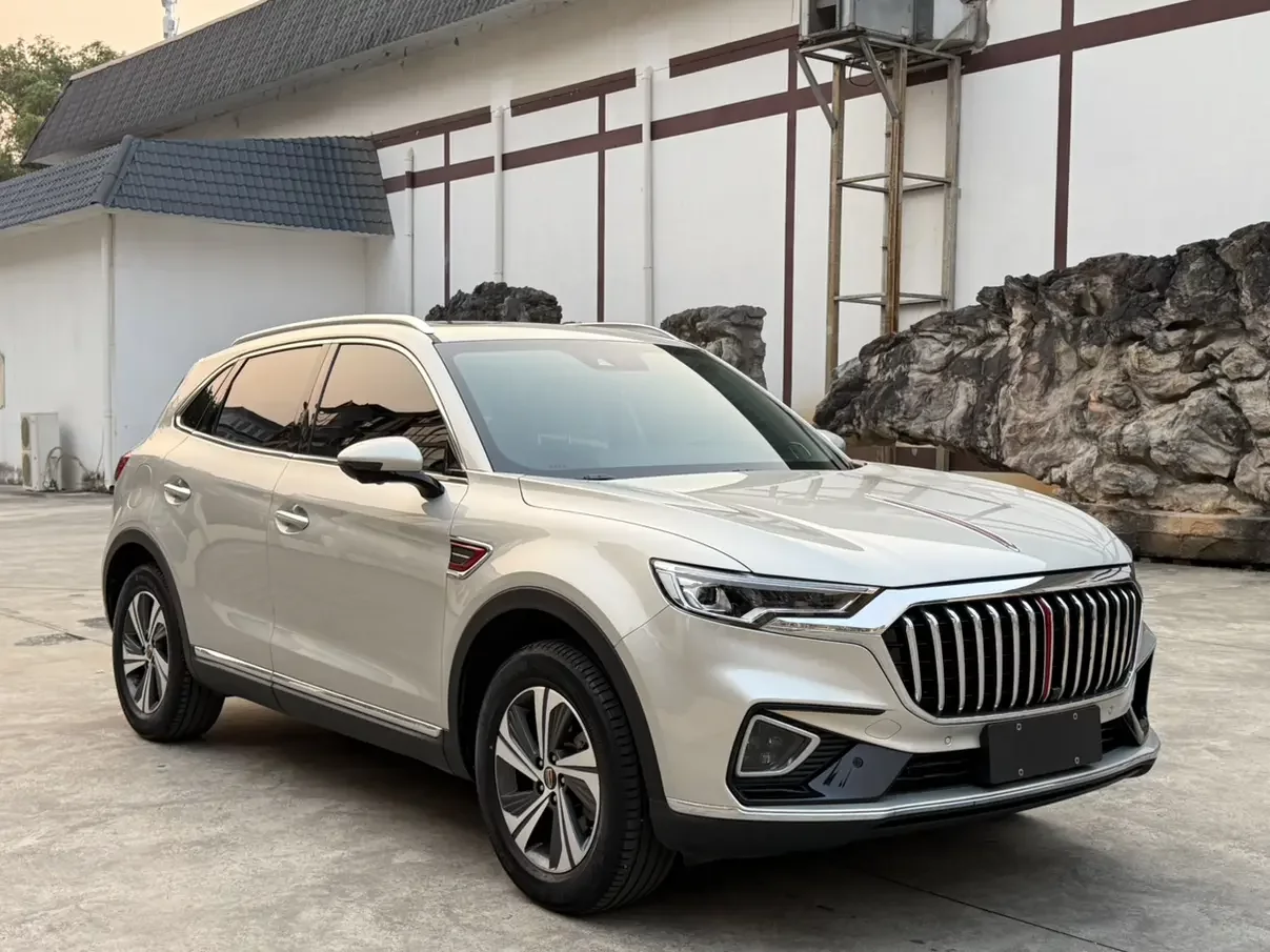 Hongqi HS5