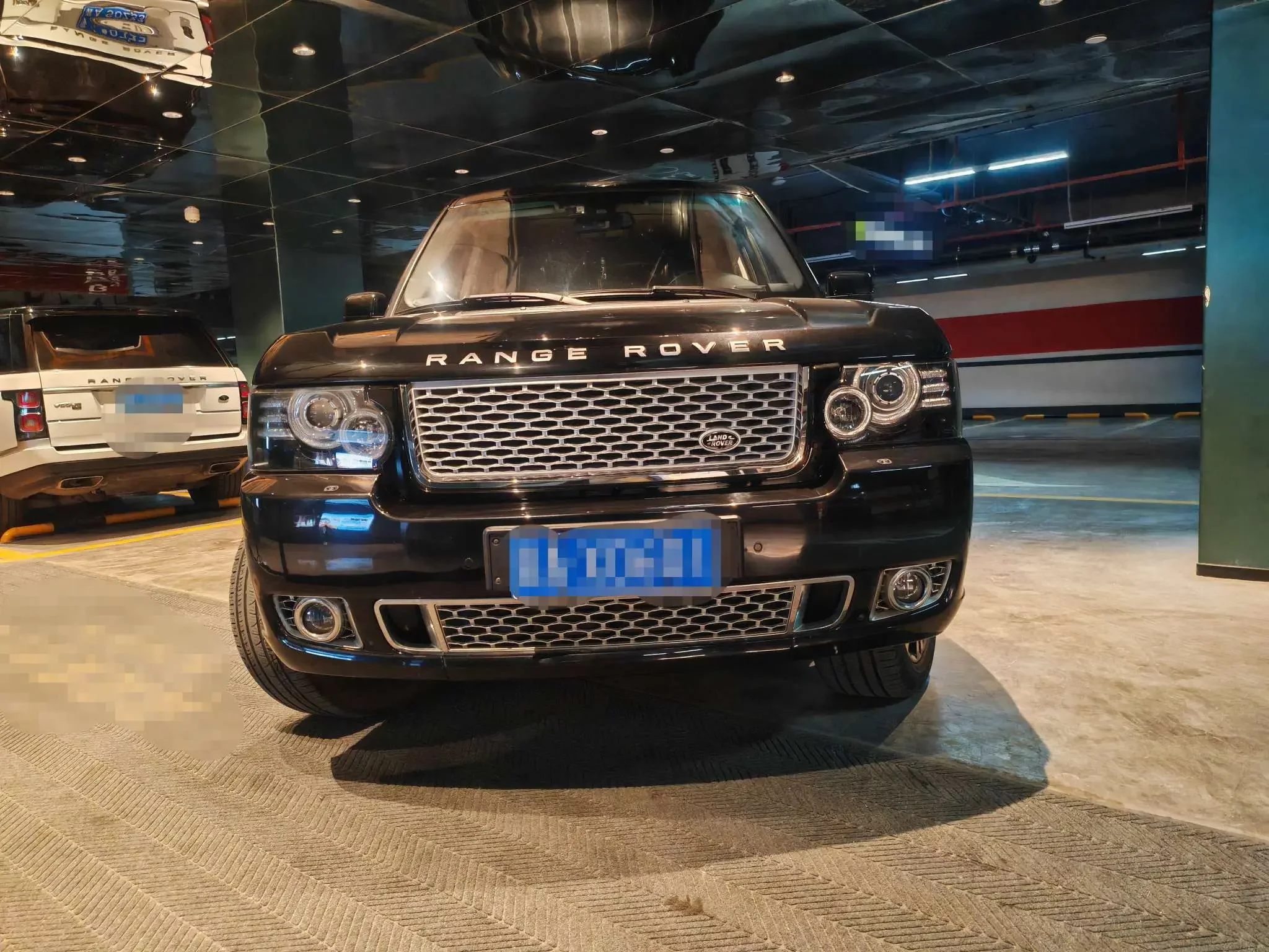 Land Rover range rover